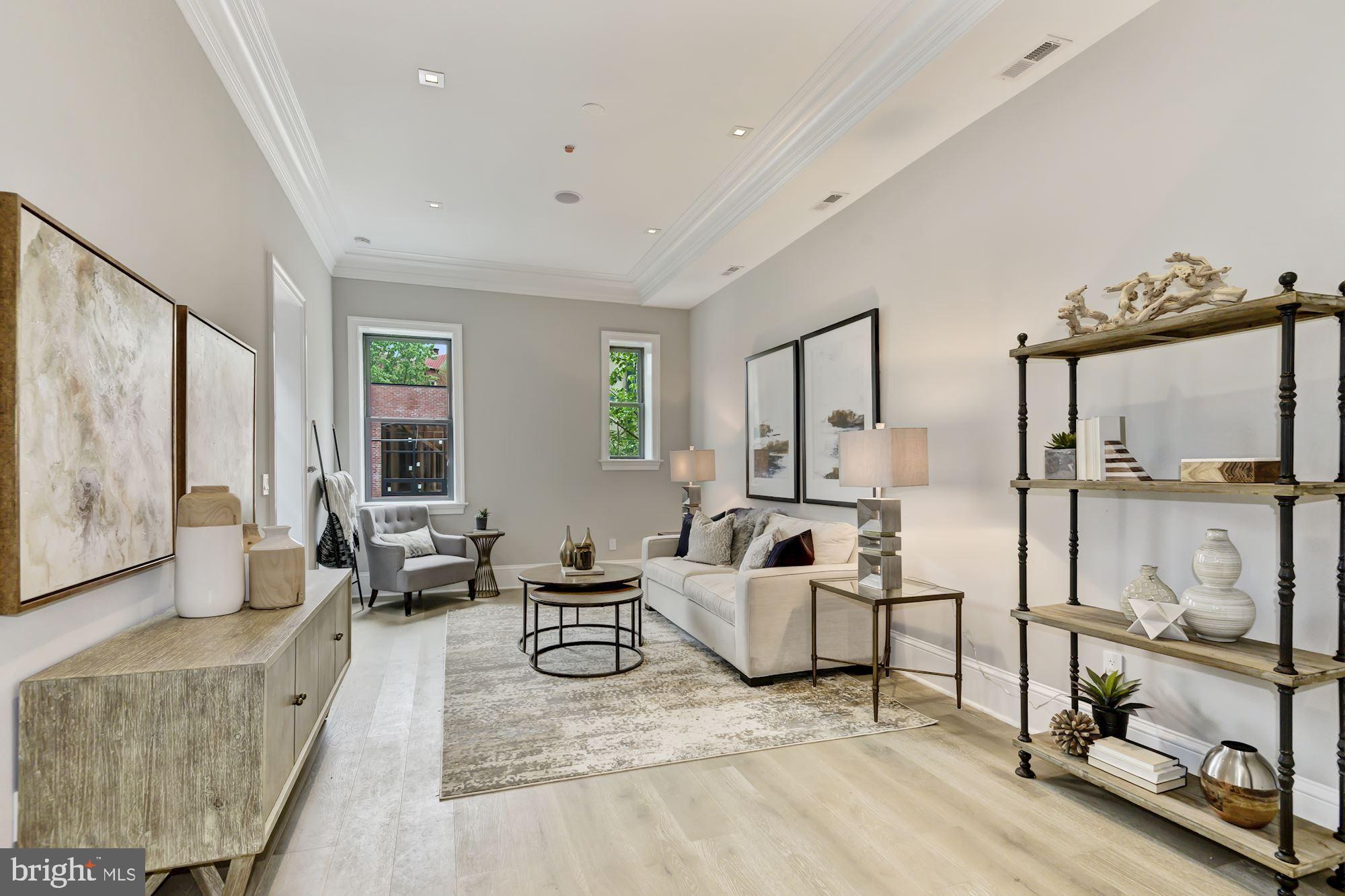 LOGAN CIRCLE - Residential