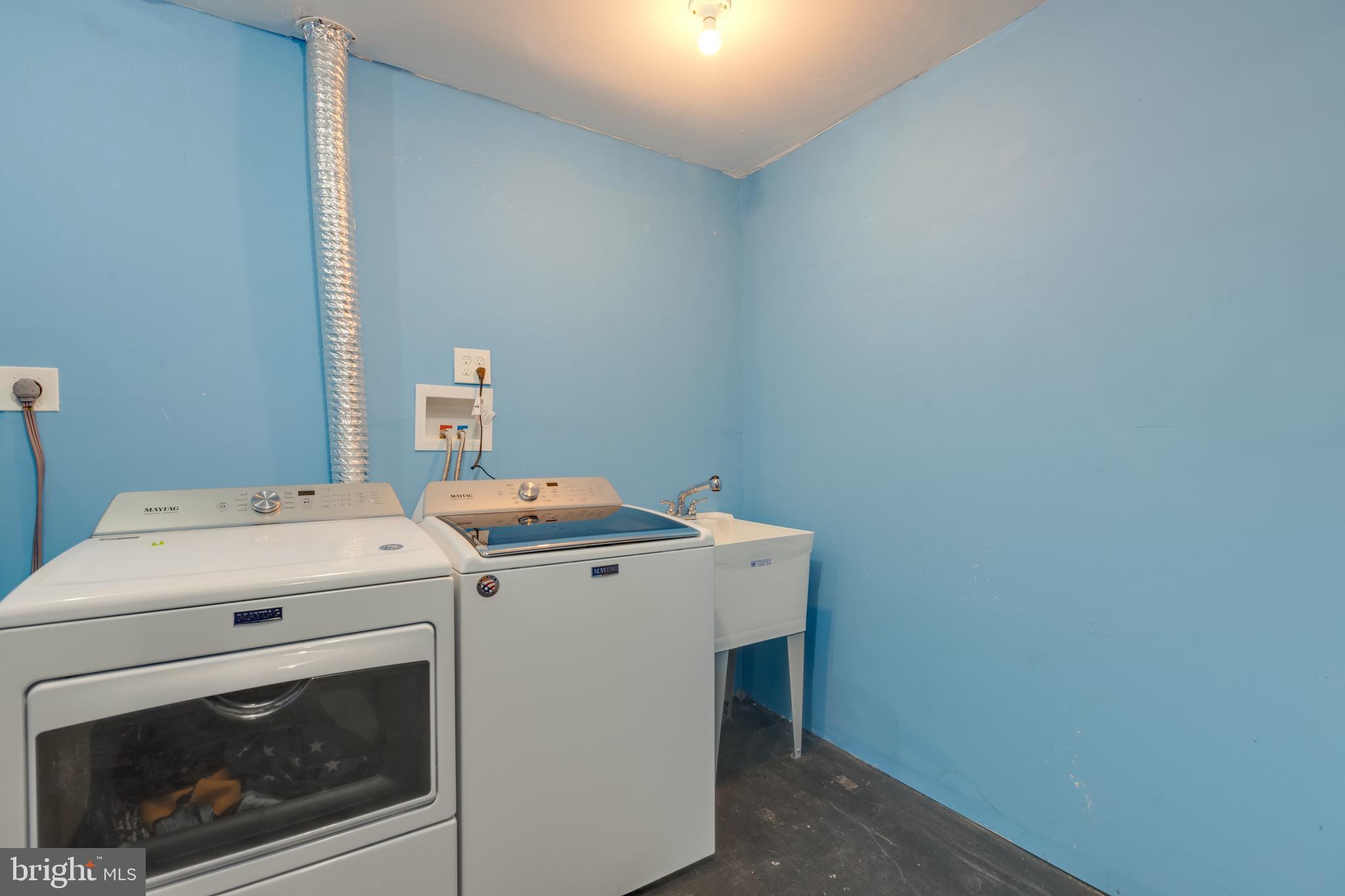 LEEWOOD FOREST - Residential