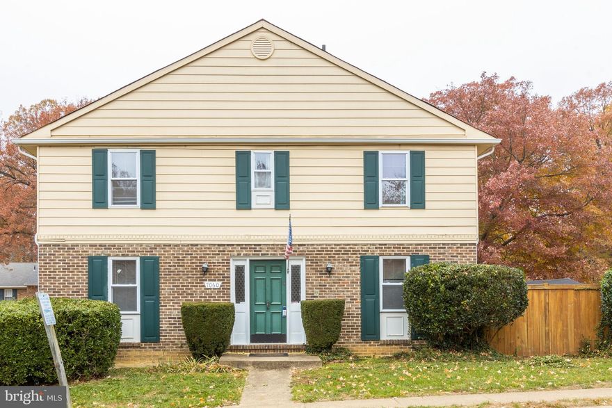Spacious three-story, four-bedroom townhouse: Combining the easy-care appeal of a townhouse with the spacious layout of a standalone residence, this three-level end unit will tick all the boxes. There are spacious, light-filled living zones to enjoy along with four bedrooms and 3.5 bathrooms.  Hardwood floors flow throughout the main level, which features an eat-in kitchen with a stainless steel dishwasher and ample cabinetry while the living room connects to a sunny paved patio. Ideal for hosting guests around the barbeque, the yard is fenced and is bordered by mature trees. Adding extra living space is a large family or rec room, while the generous basement offers plenty of storage. Ensuring peaceful and private living, this home is nestled along a quiet cul-de-sac within a friendly neighborhood. Schools, shops, and bus stops are all within easy reach along with the Backlick Road train station and the I-495 making for an easy commute into the center of Alexandria.  ALL OFFERS DUE BY NOON ON 11/25/19.