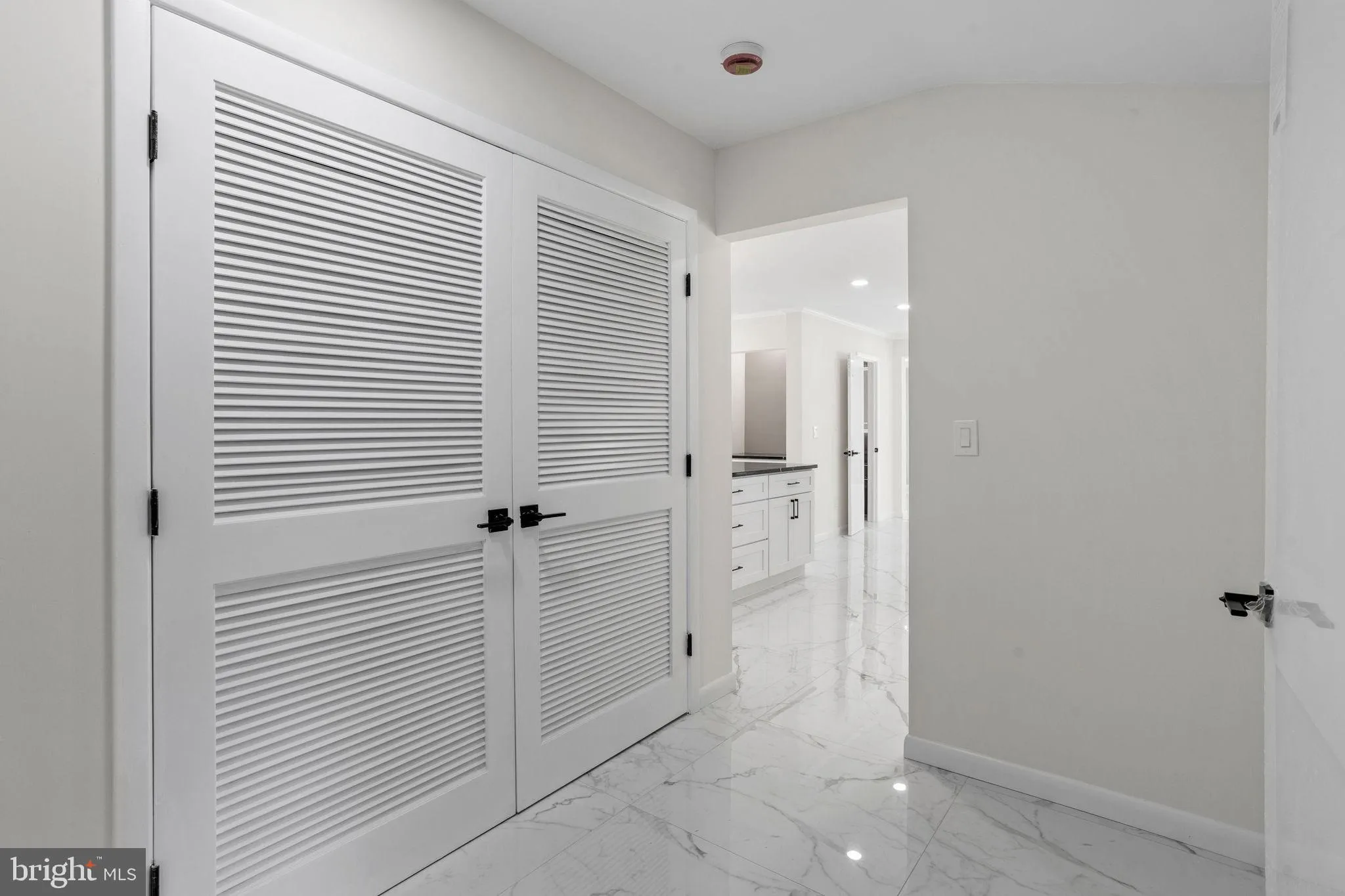 Willingboro, New Jersey 08046, United States, 3 Bedrooms Bedrooms, ,3 BathroomsBathrooms,Residential,Contingent,43909