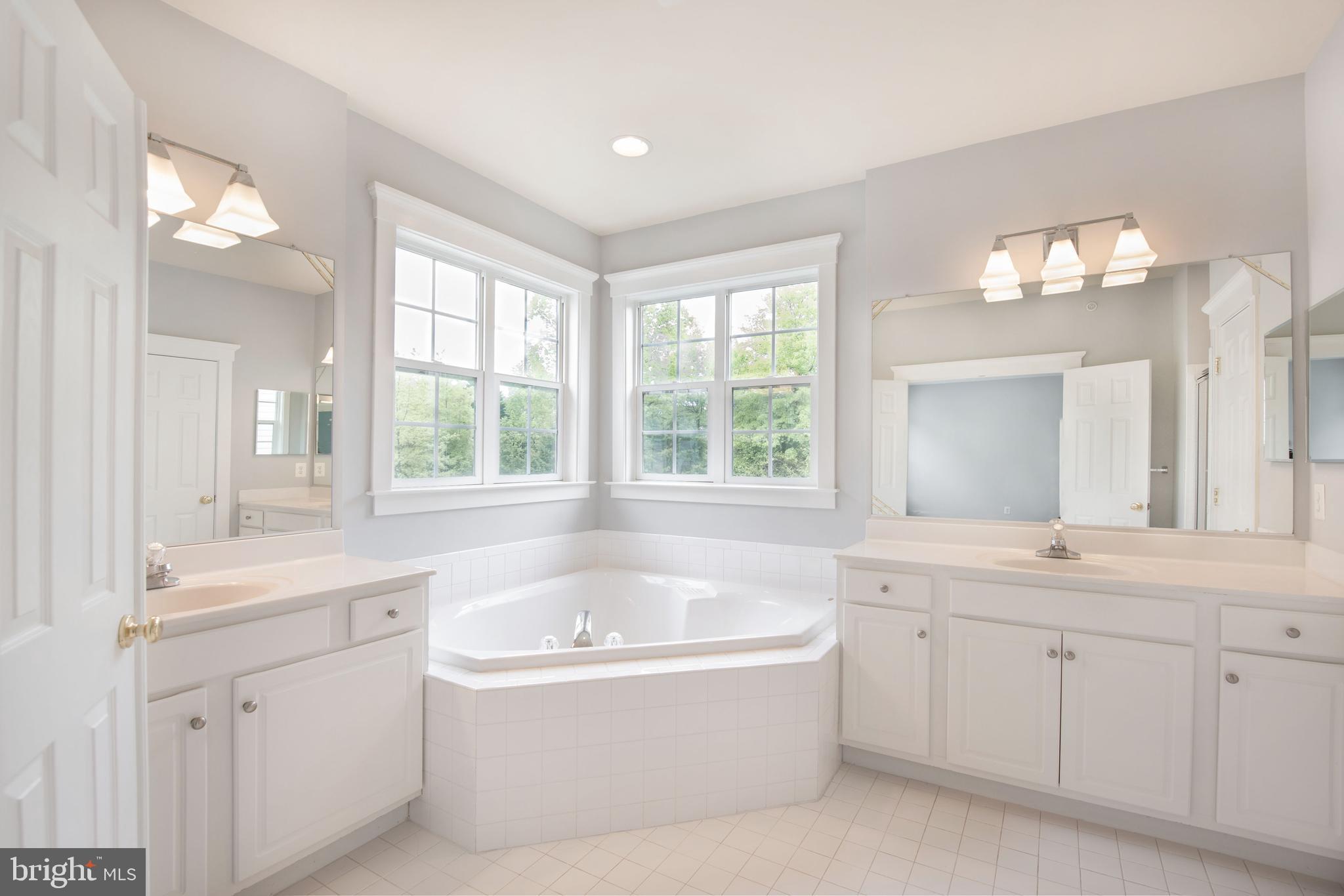 RIVENBURG - Residential