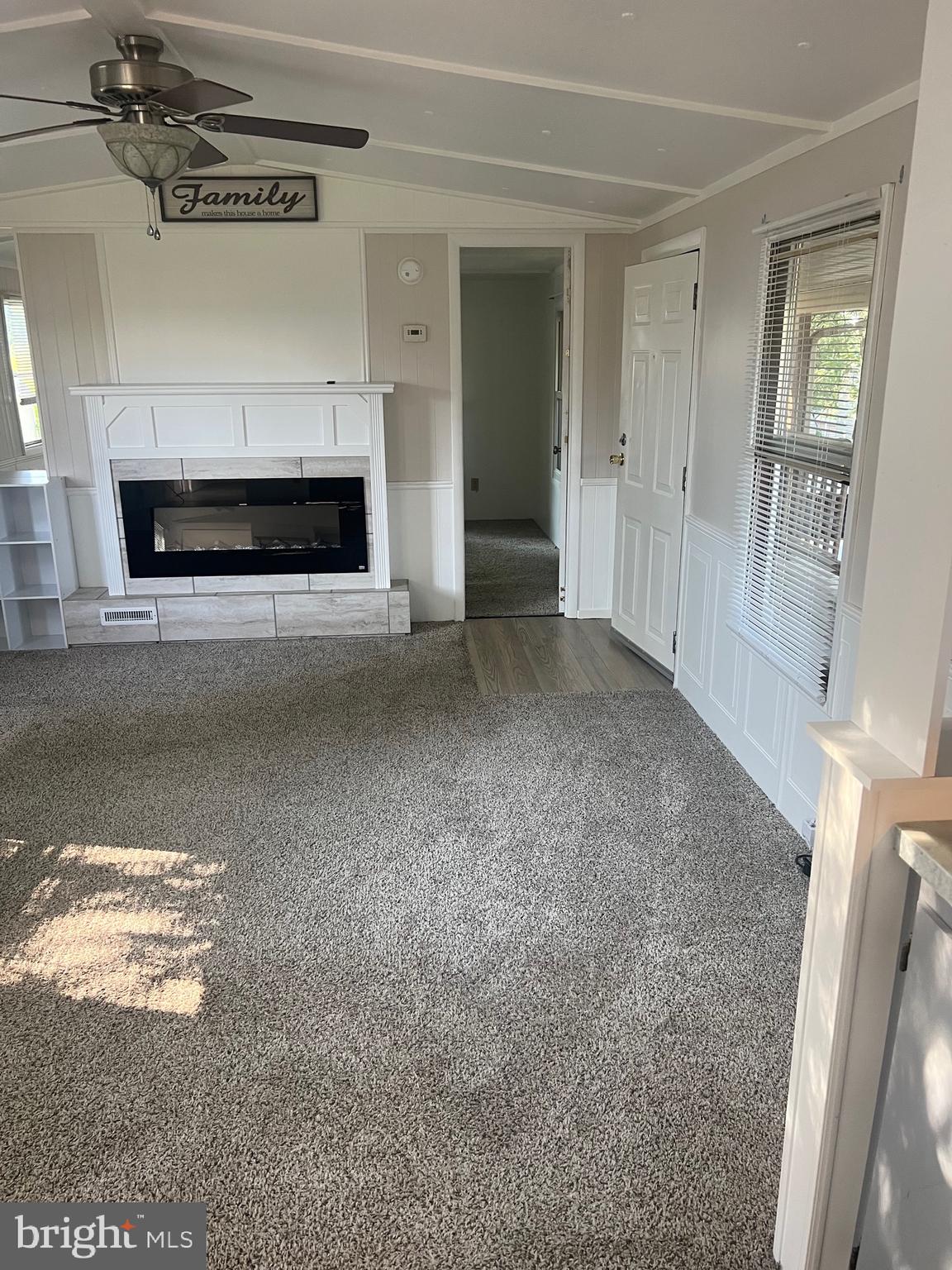 WILLOW FARMS - Residential