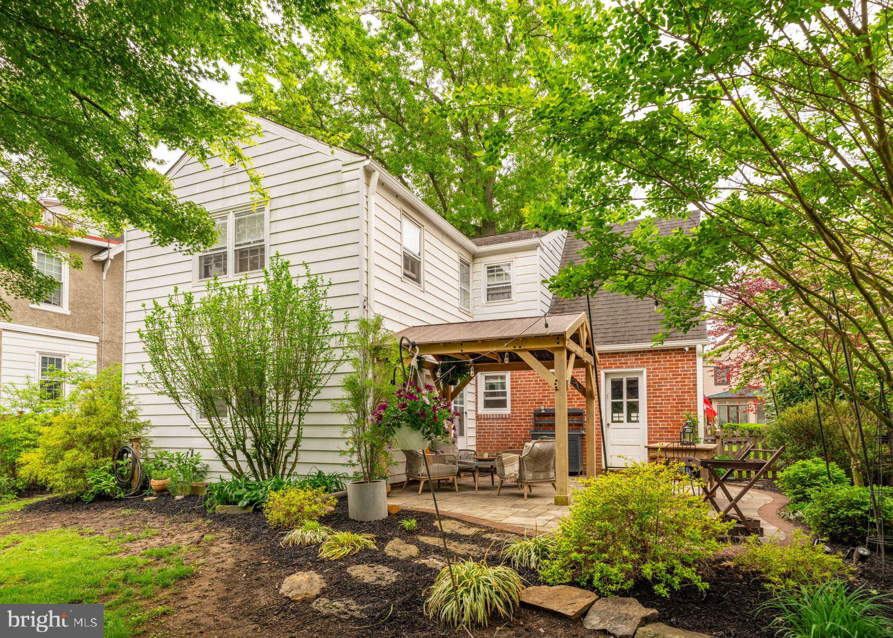 FLOURTOWN - Residential