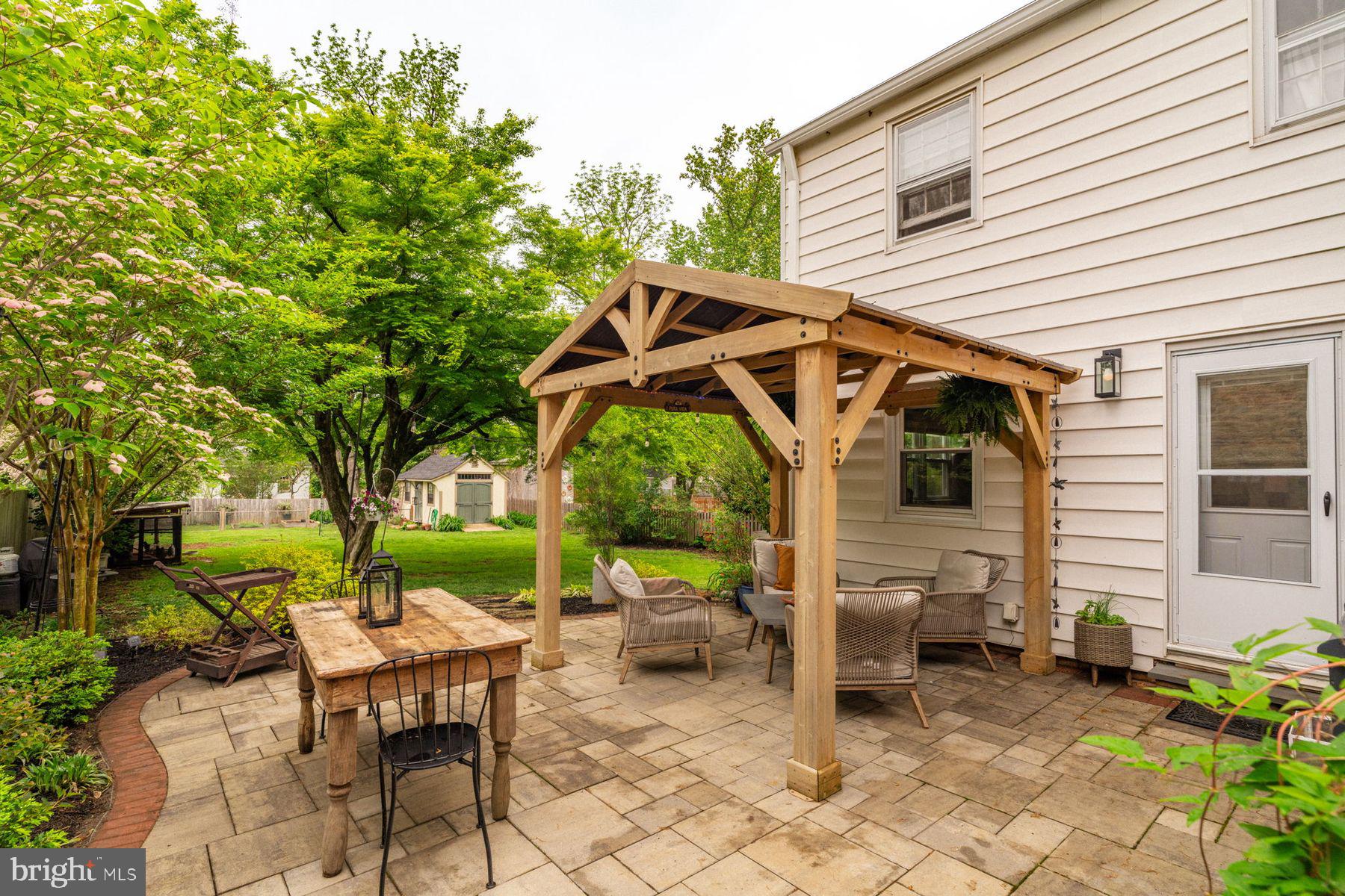 FLOURTOWN - Residential