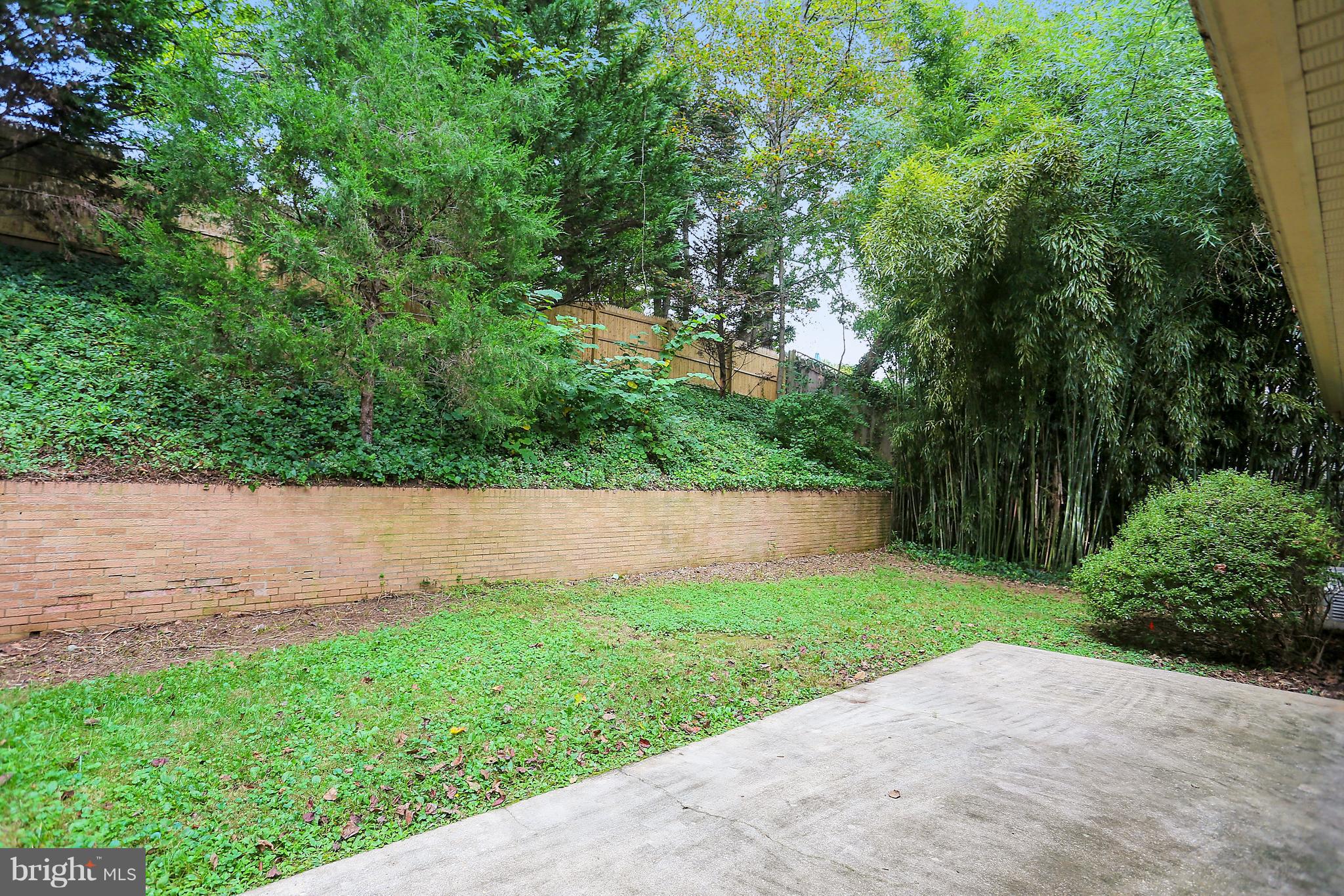 HILLANDALE - Residential