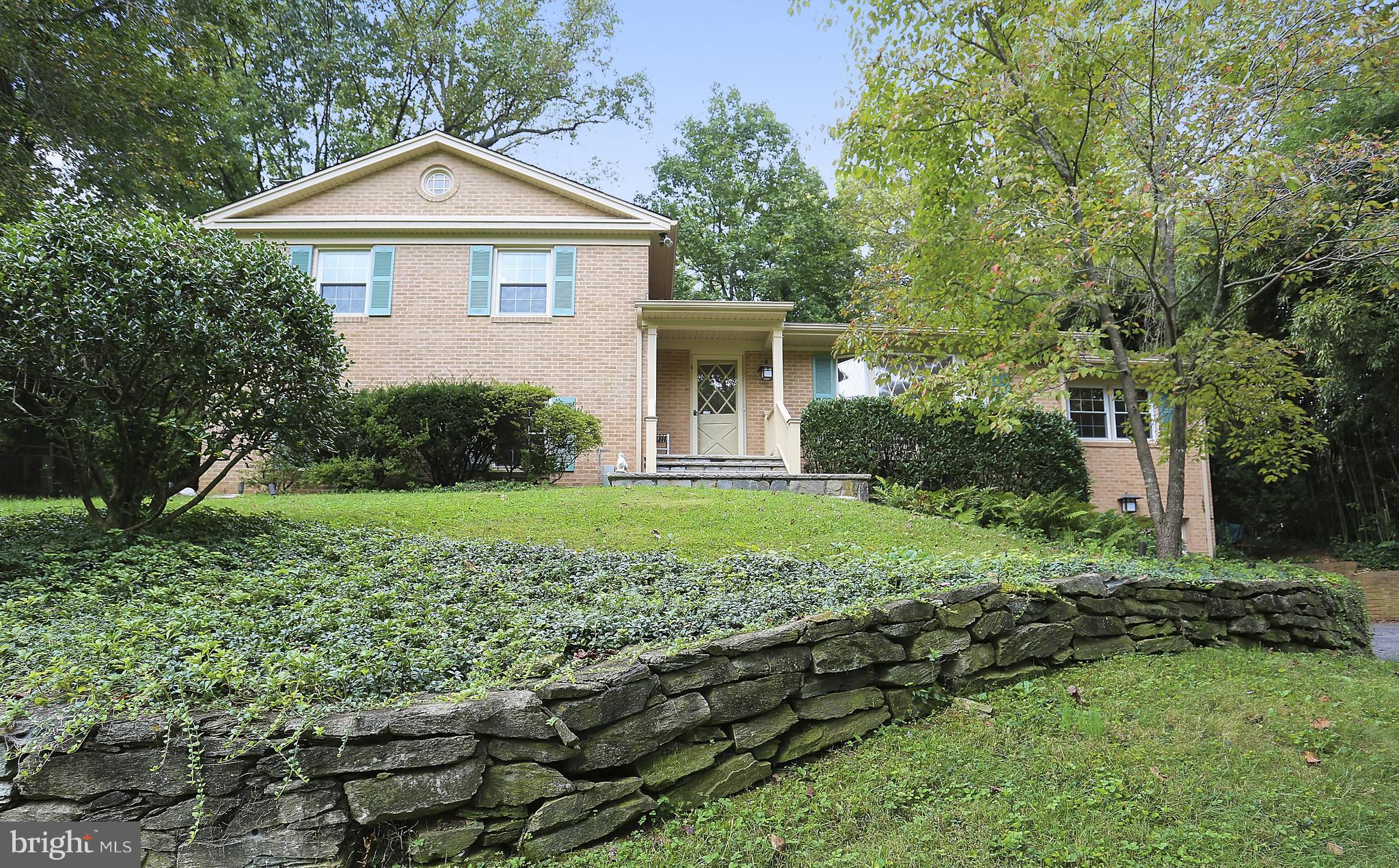 HILLANDALE - Residential