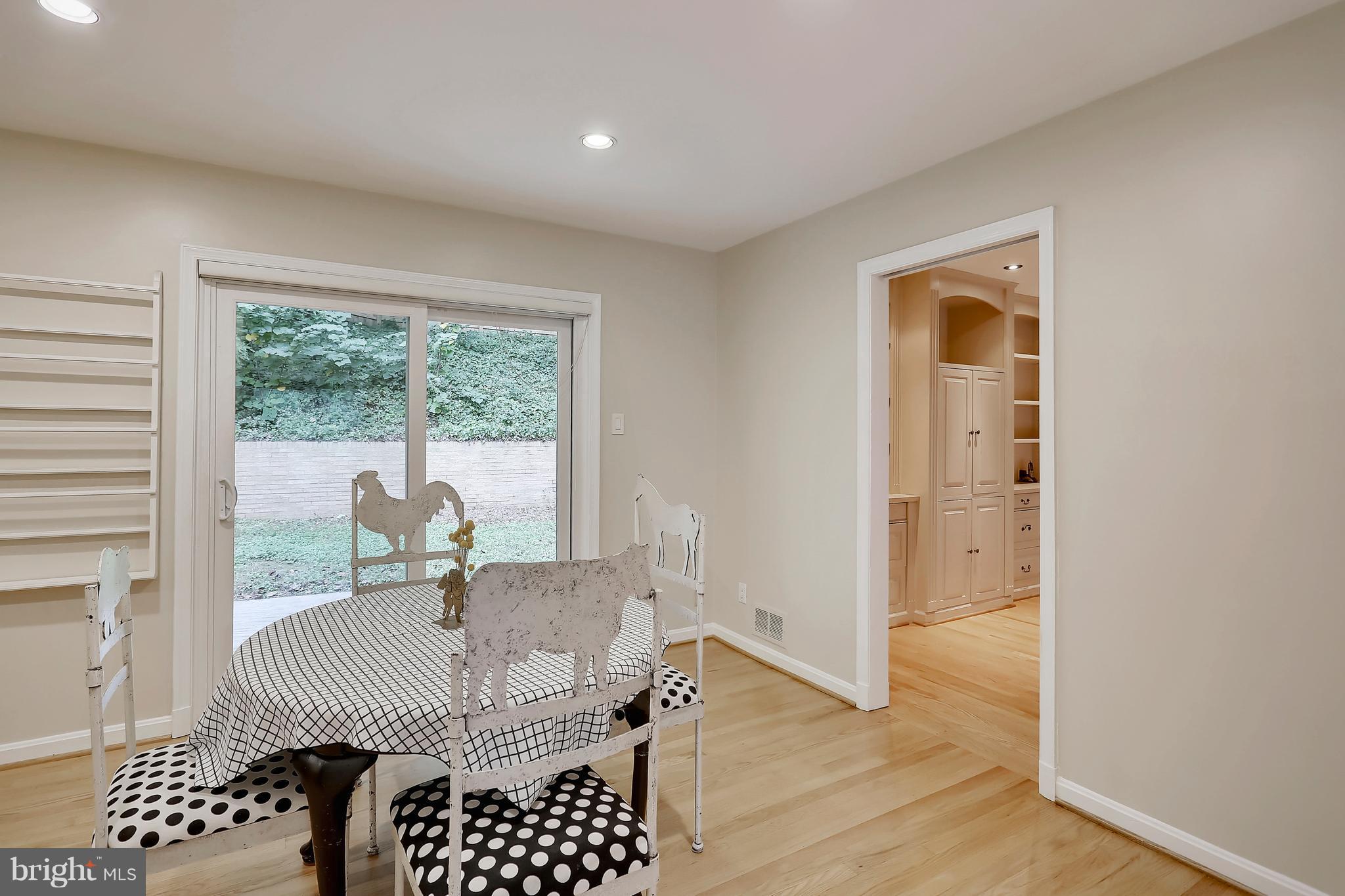 HILLANDALE - Residential