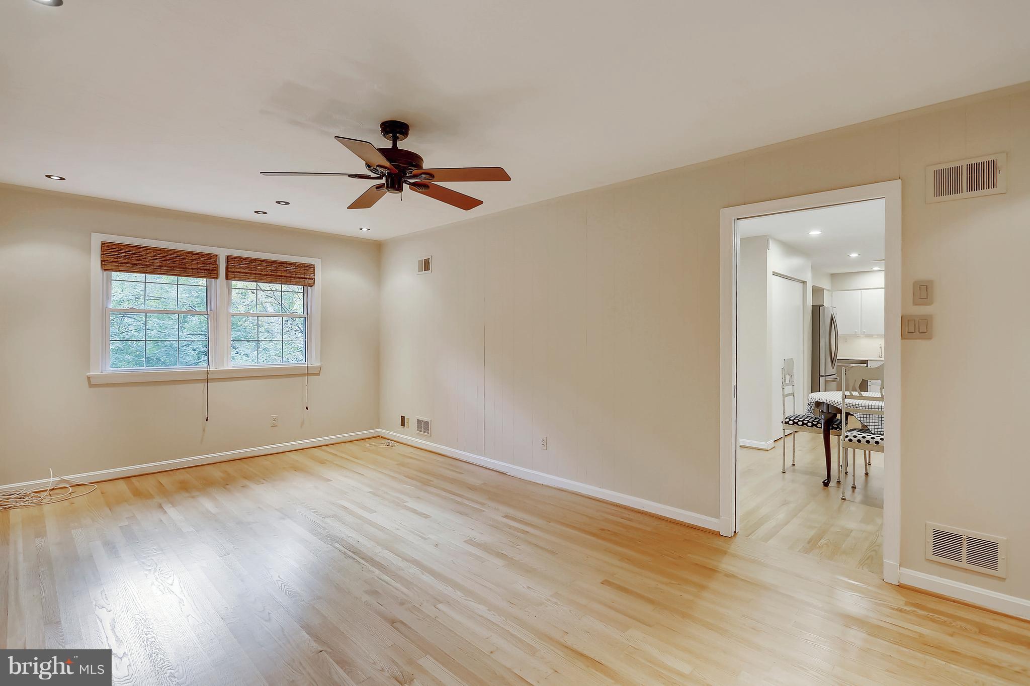 HILLANDALE - Residential