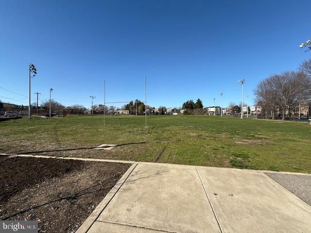 BRIDESBURG - Residential