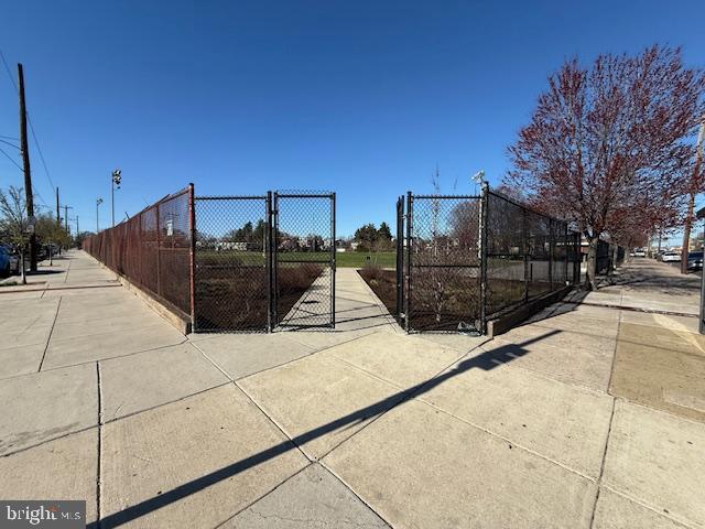 BRIDESBURG - Residential