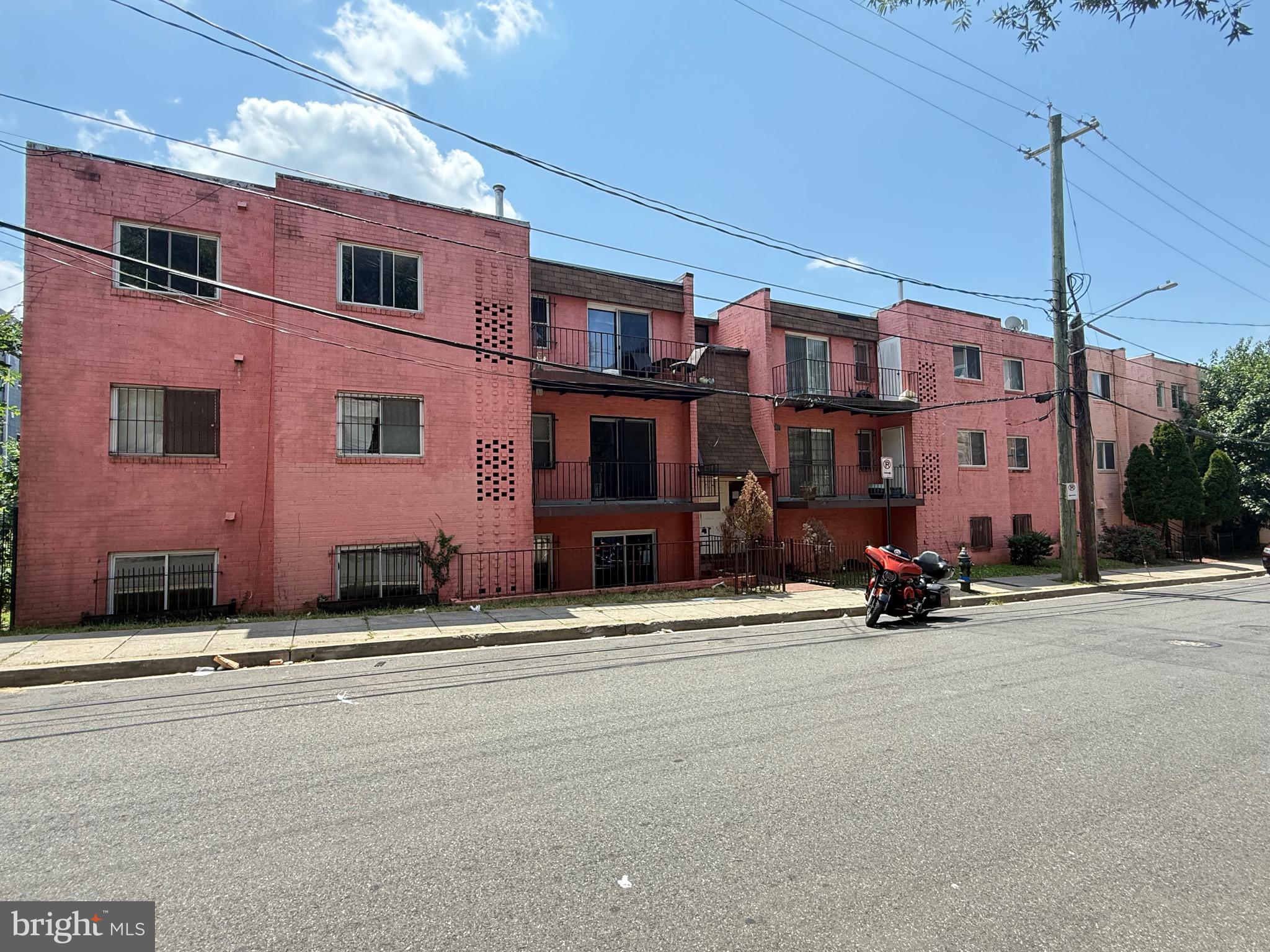 5009 D STREET SE 303