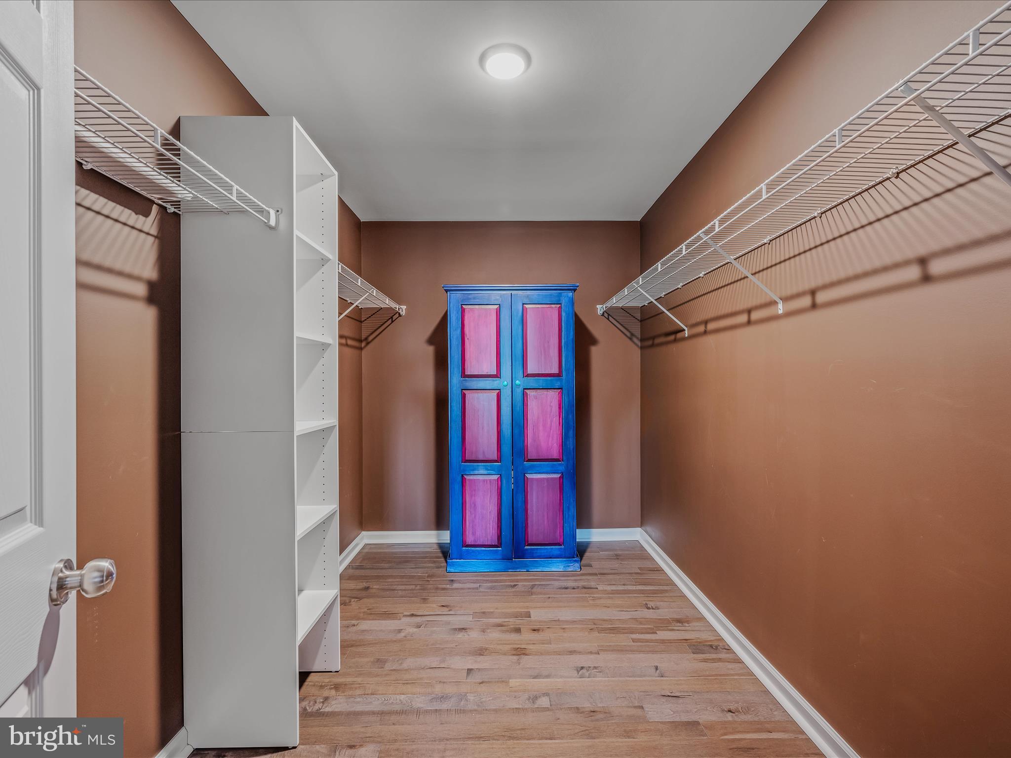 LOCUST HILL - Residential