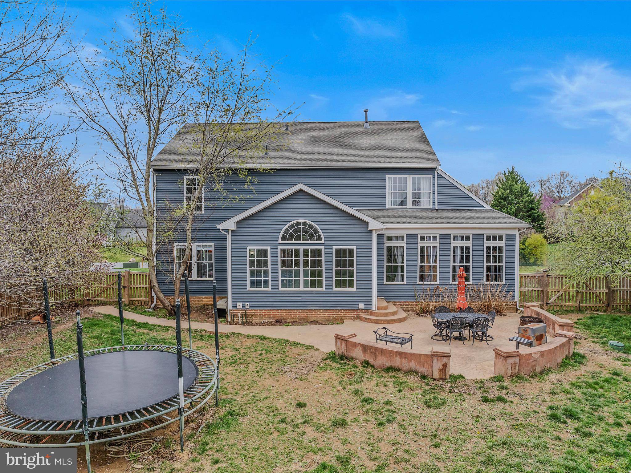 LOCUST HILL - Residential