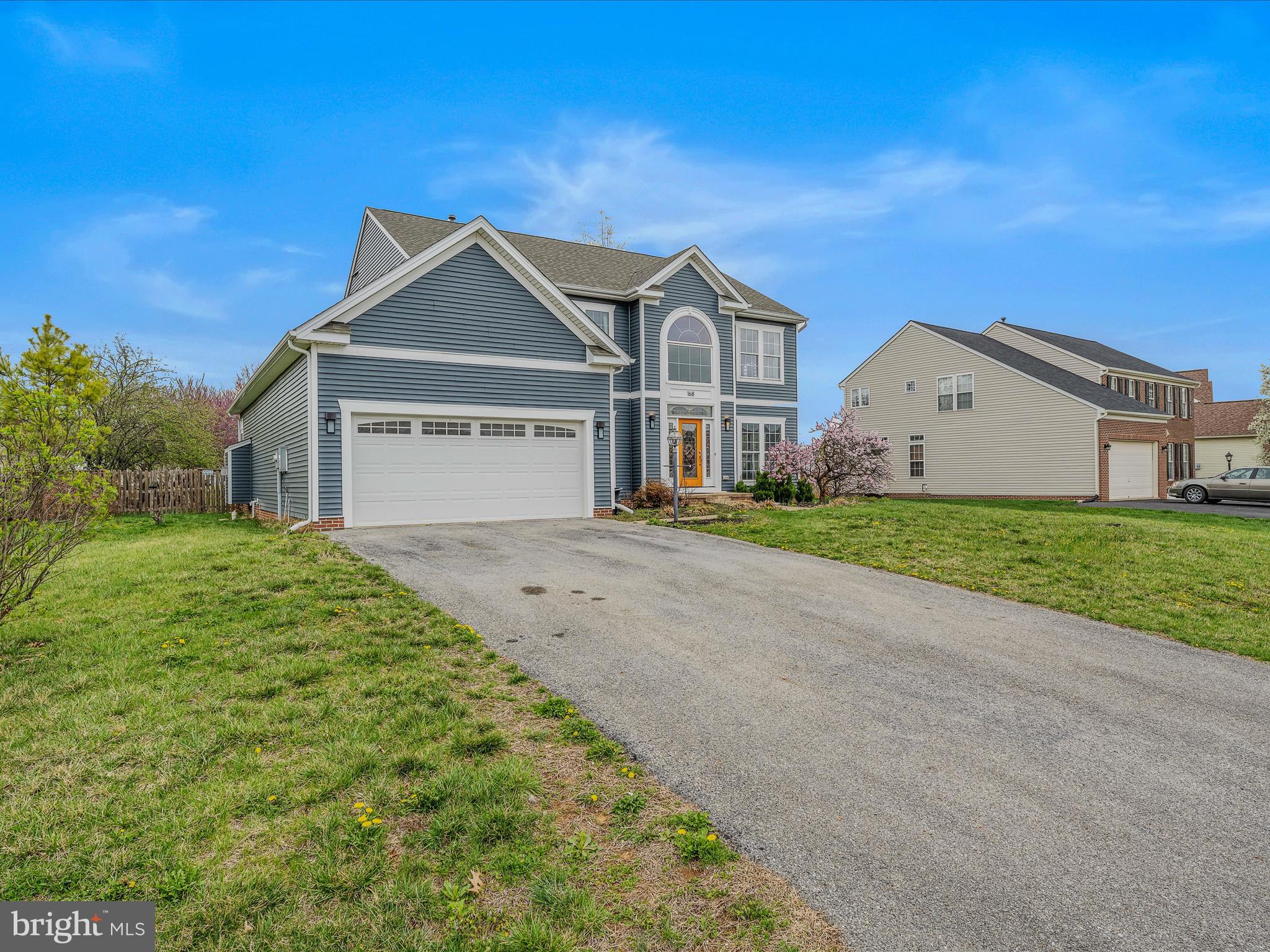 LOCUST HILL - Residential