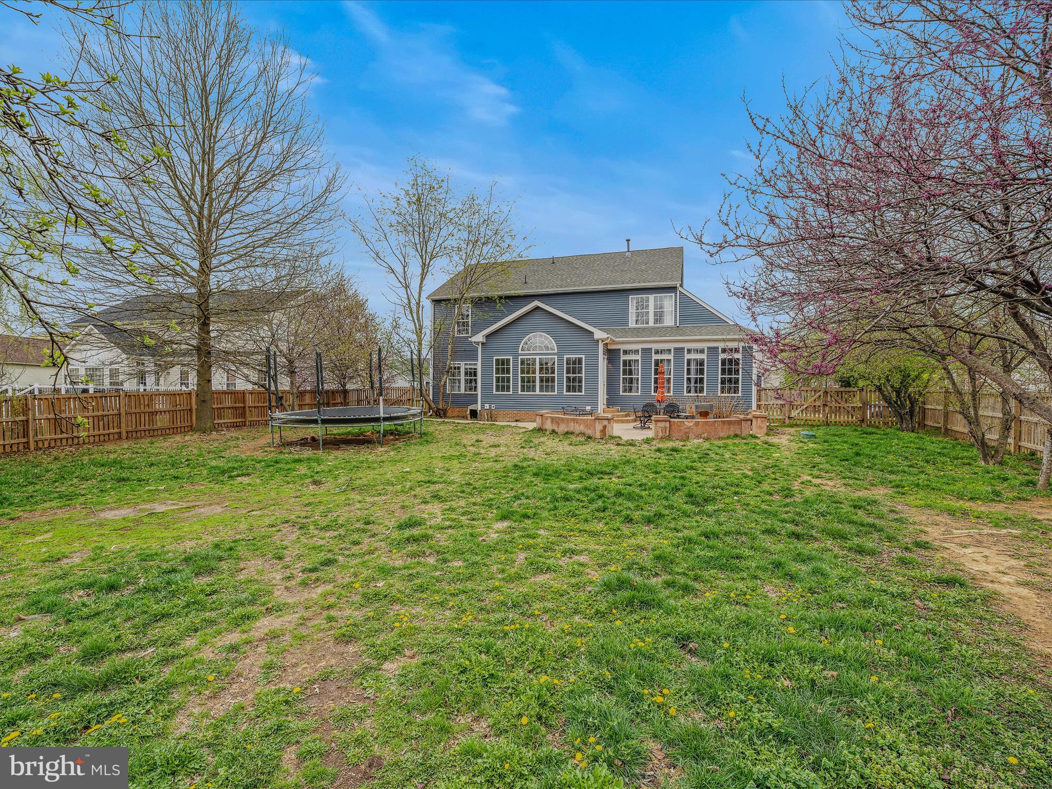 LOCUST HILL - Residential