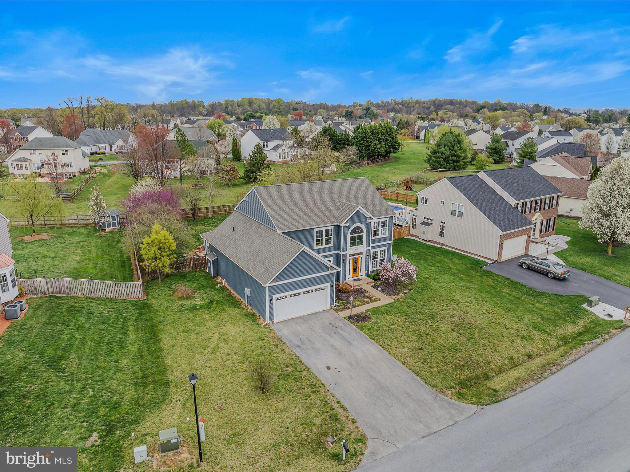 LOCUST HILL - Residential