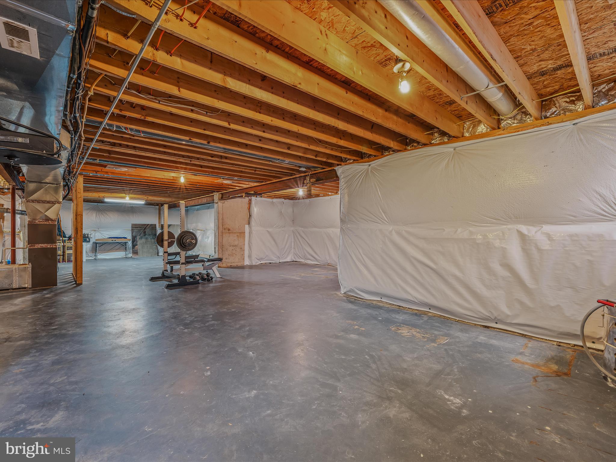 LOCUST HILL - Residential