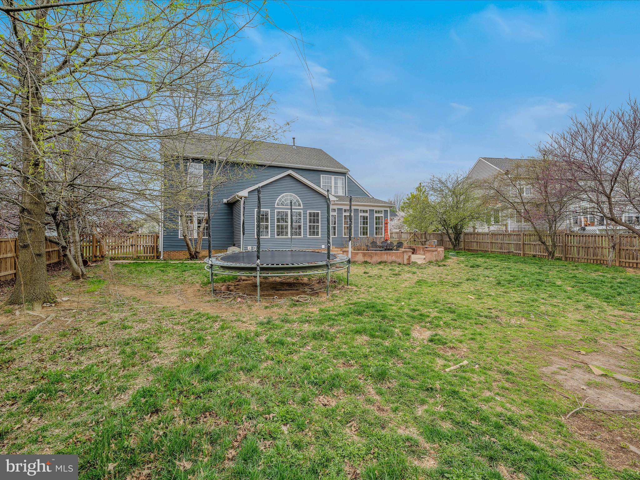 LOCUST HILL - Residential