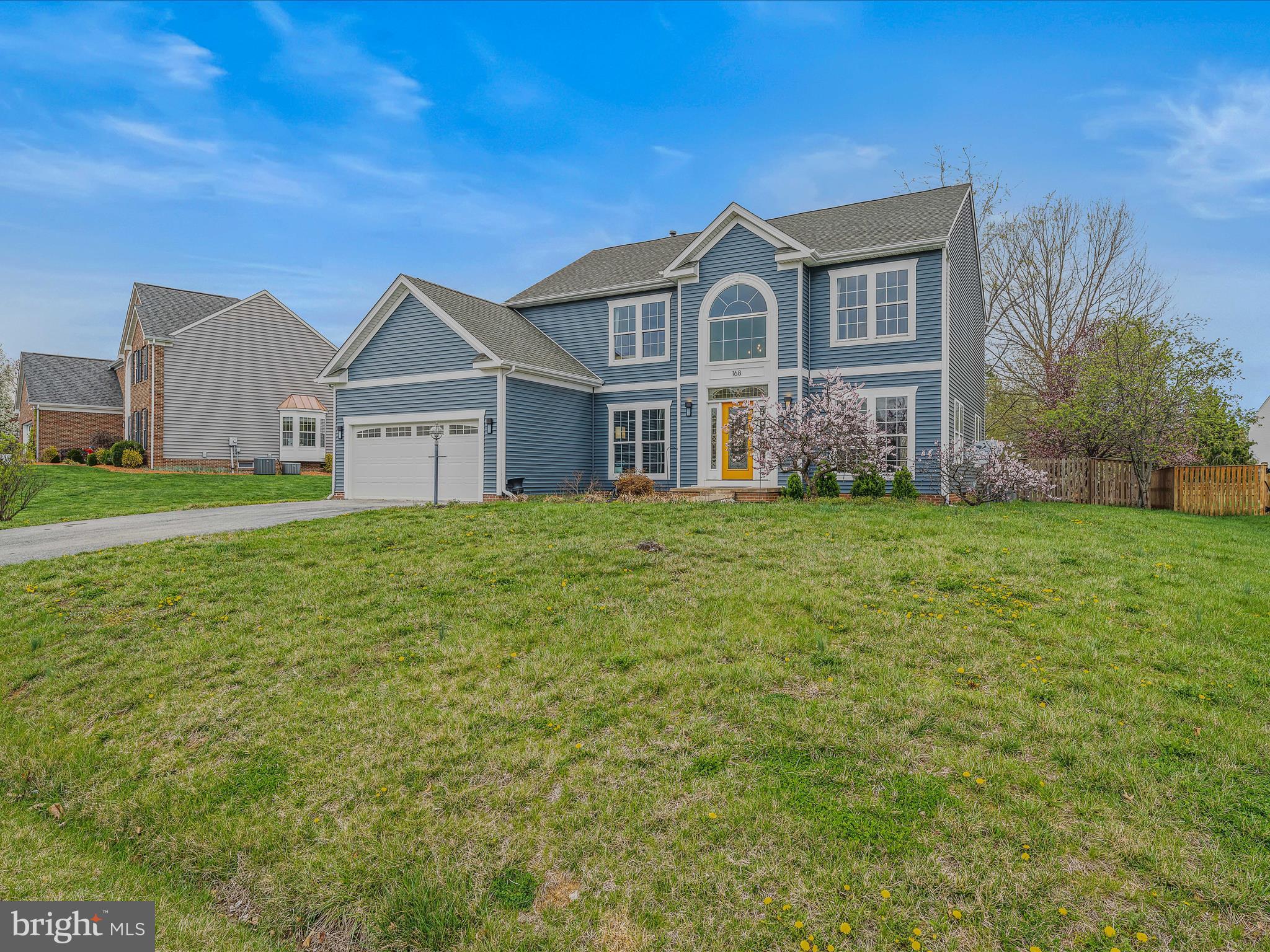 LOCUST HILL - Residential