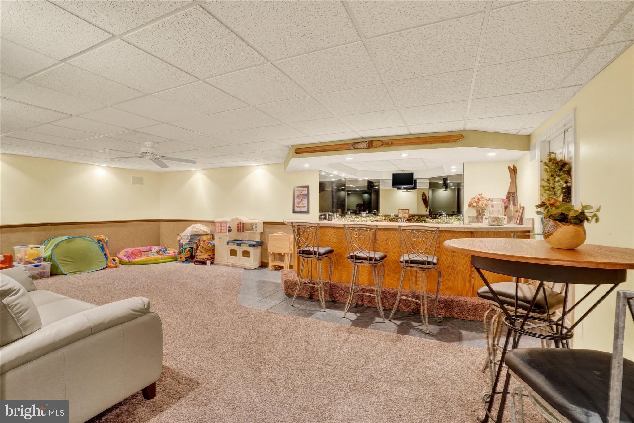 SENTRY WOODS - Residential