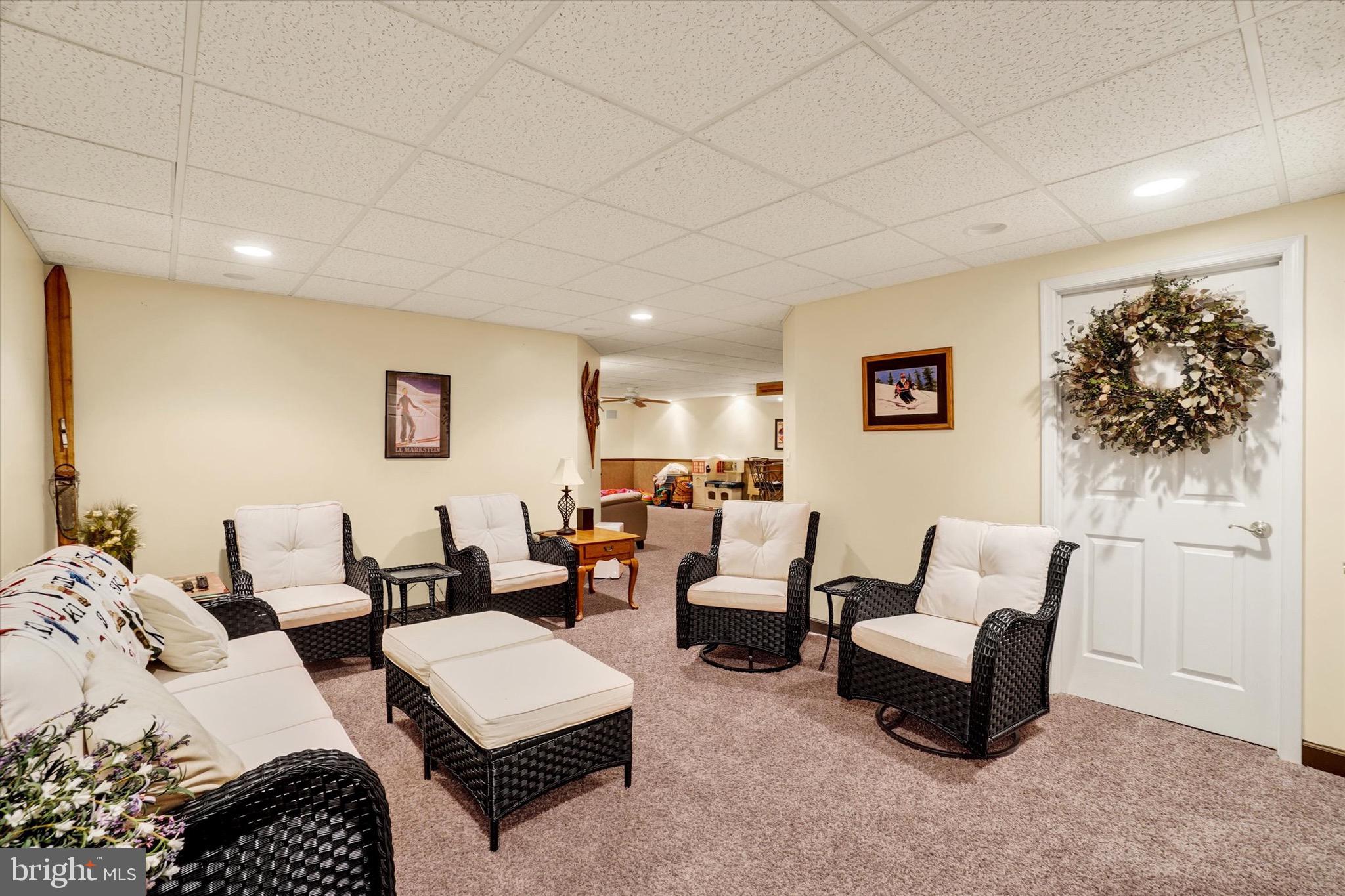 SENTRY WOODS - Residential