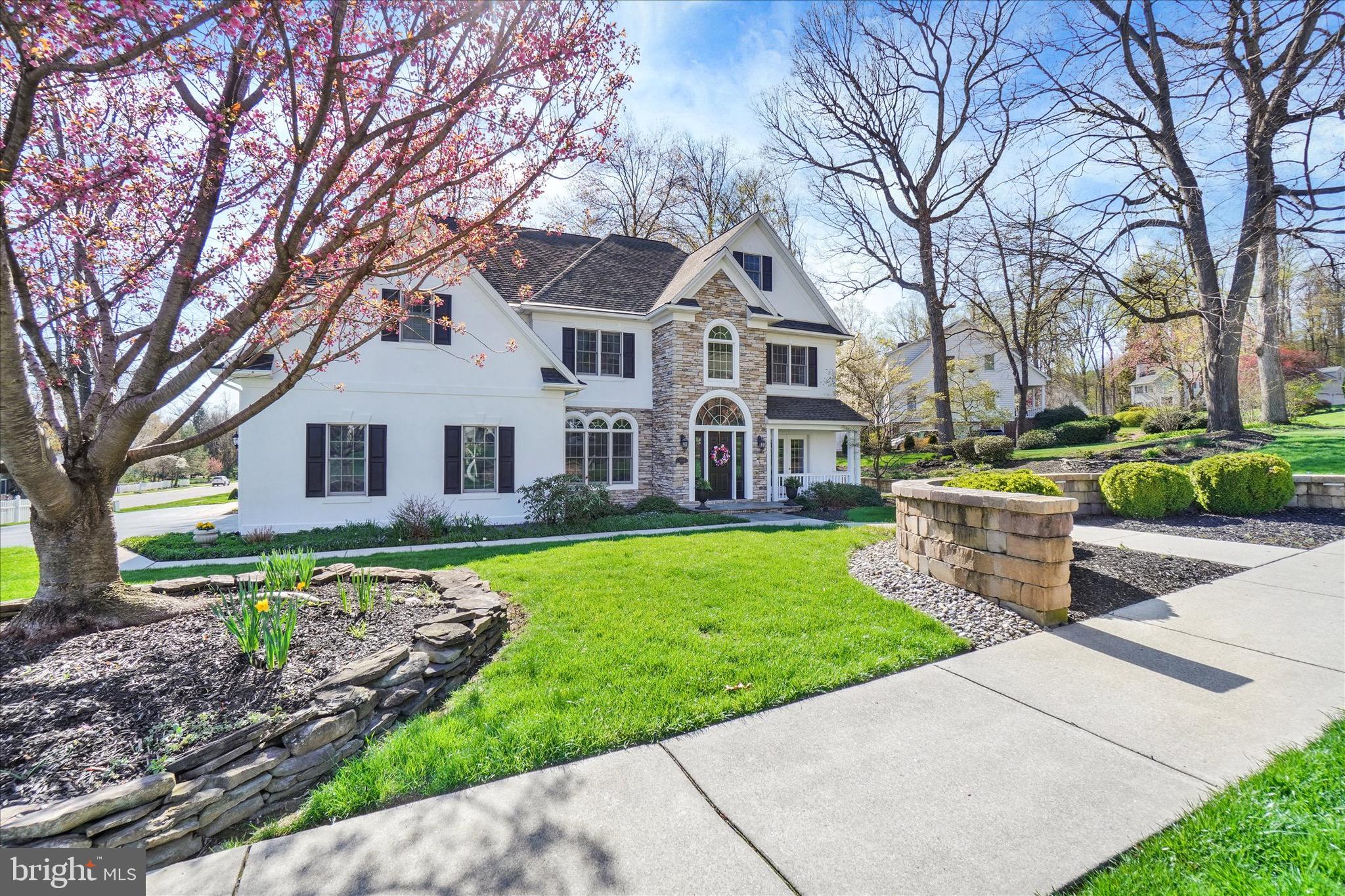 SENTRY WOODS - Residential