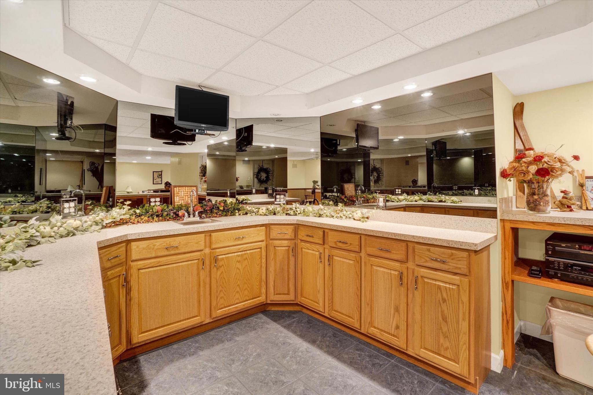 SENTRY WOODS - Residential