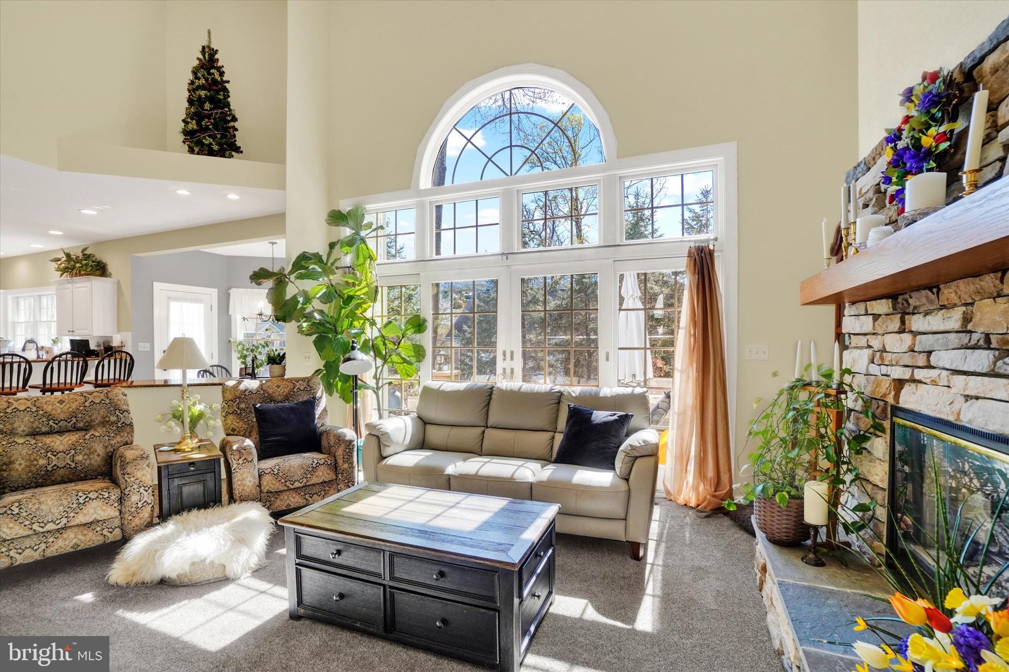 SENTRY WOODS - Residential