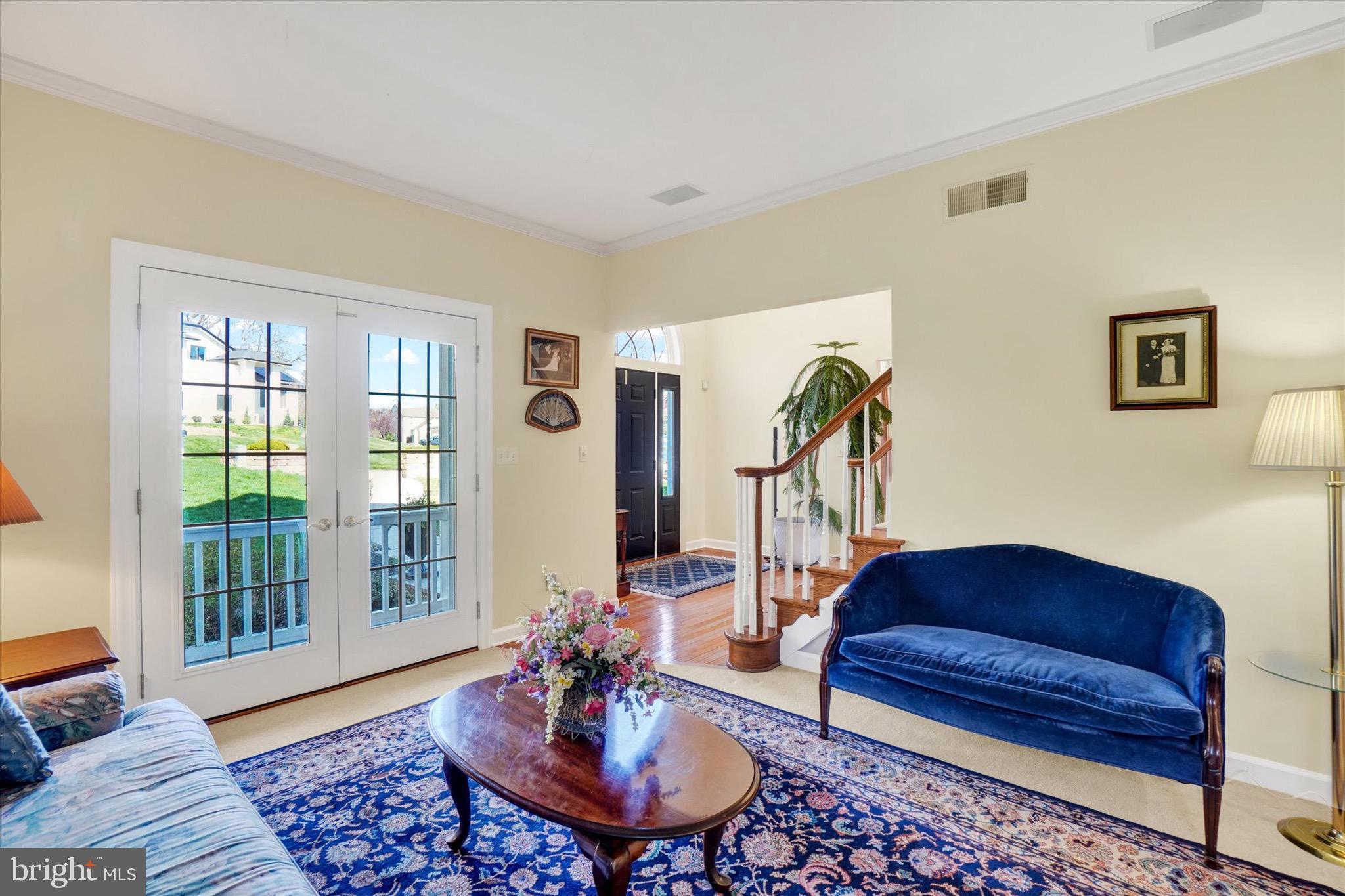 SENTRY WOODS - Residential