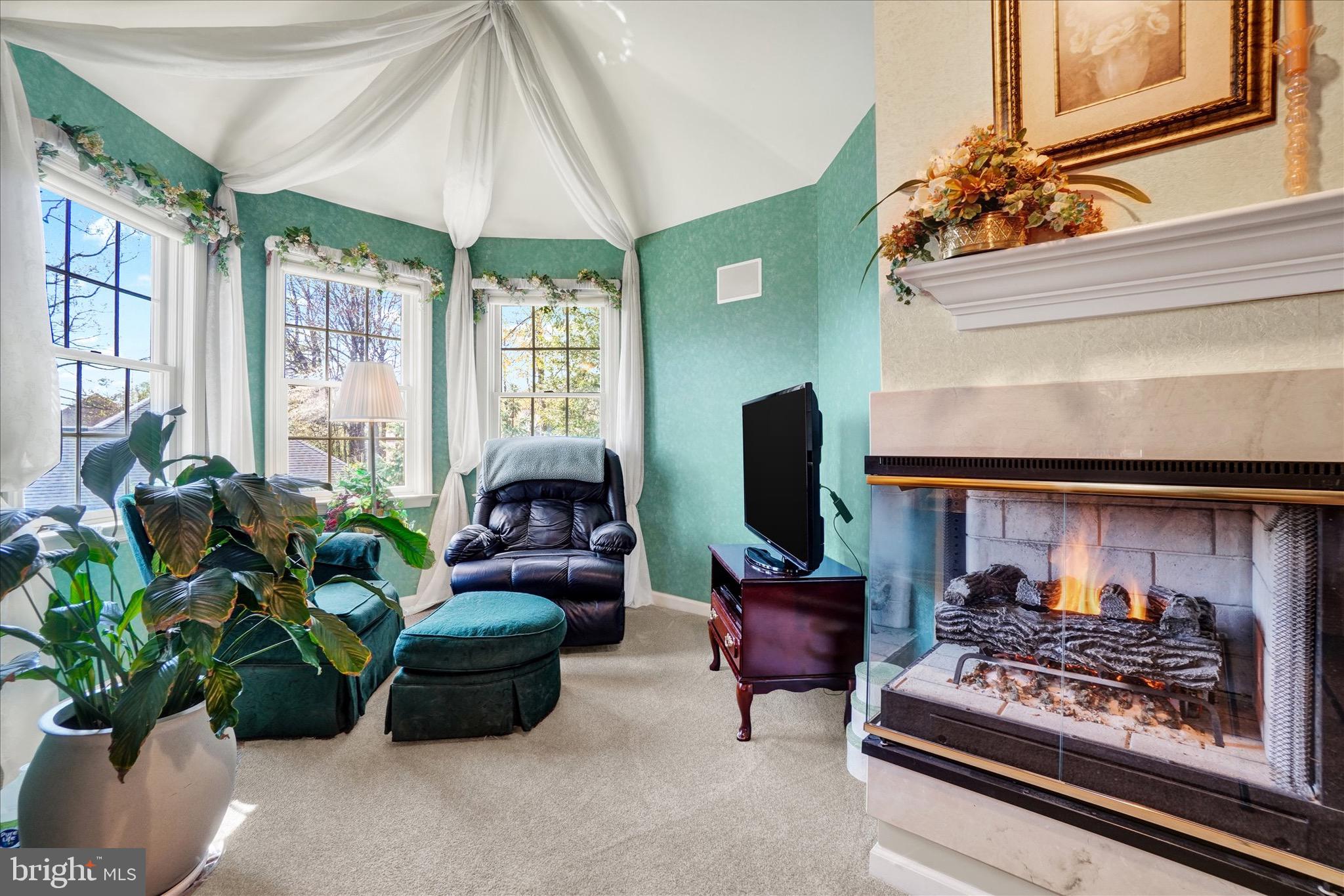 SENTRY WOODS - Residential