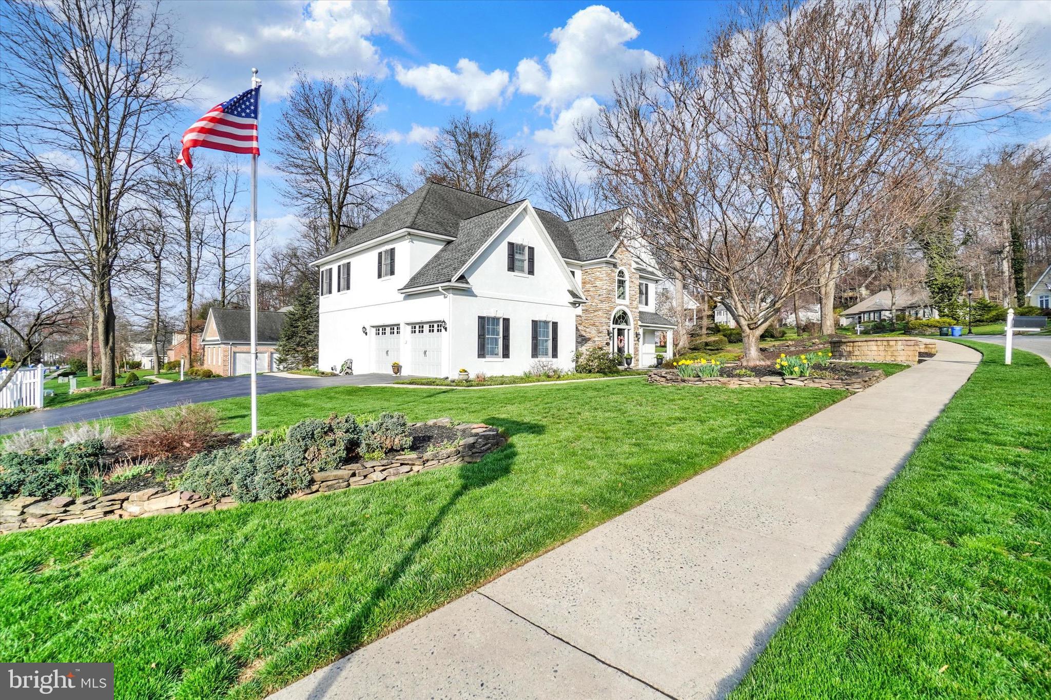 SENTRY WOODS - Residential