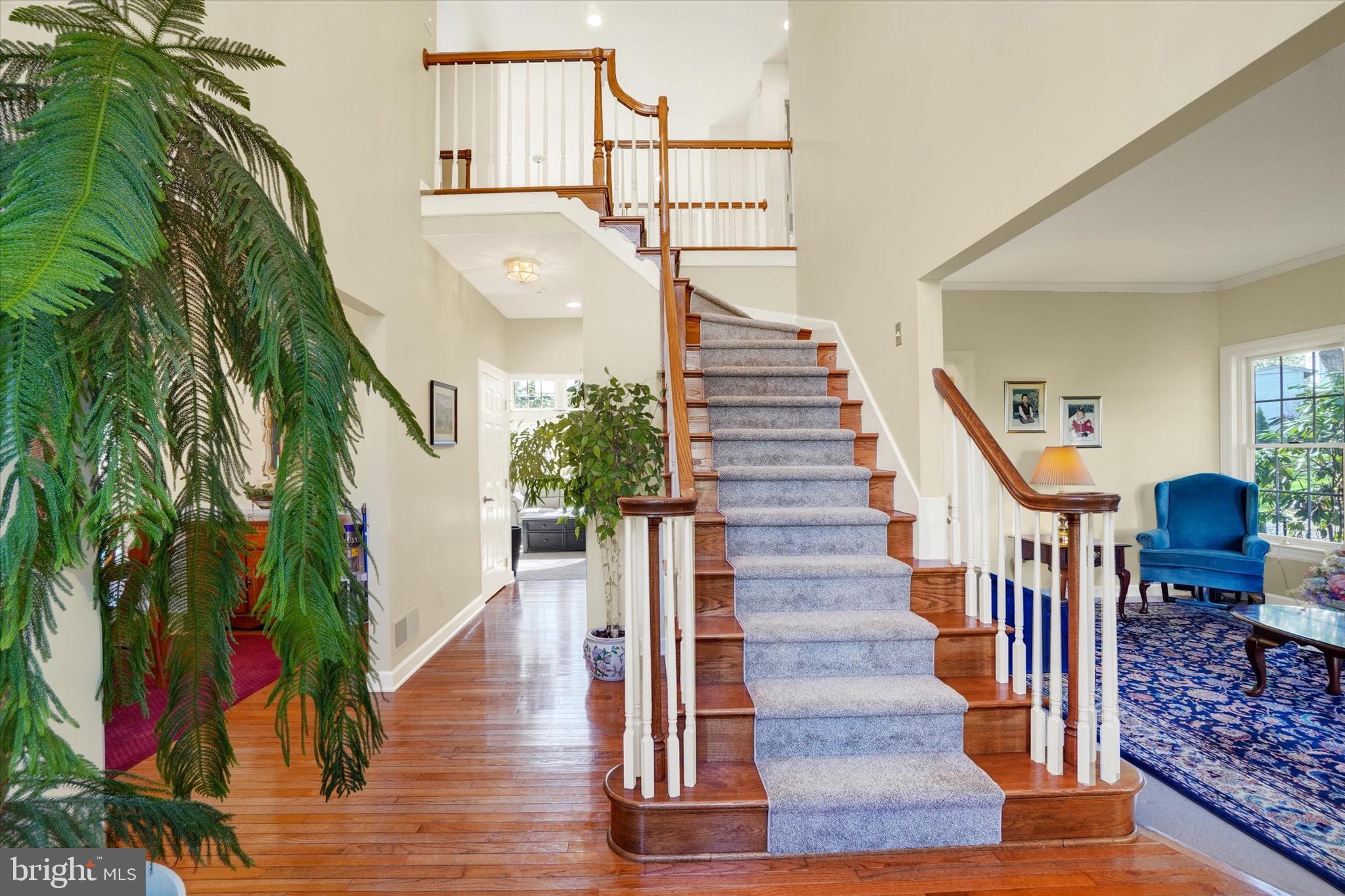 SENTRY WOODS - Residential