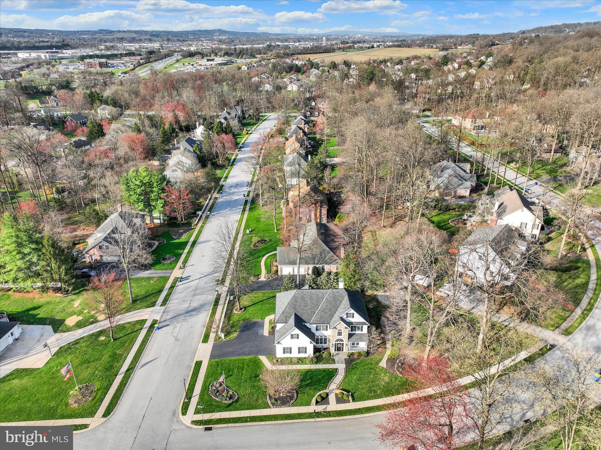 SENTRY WOODS - Residential