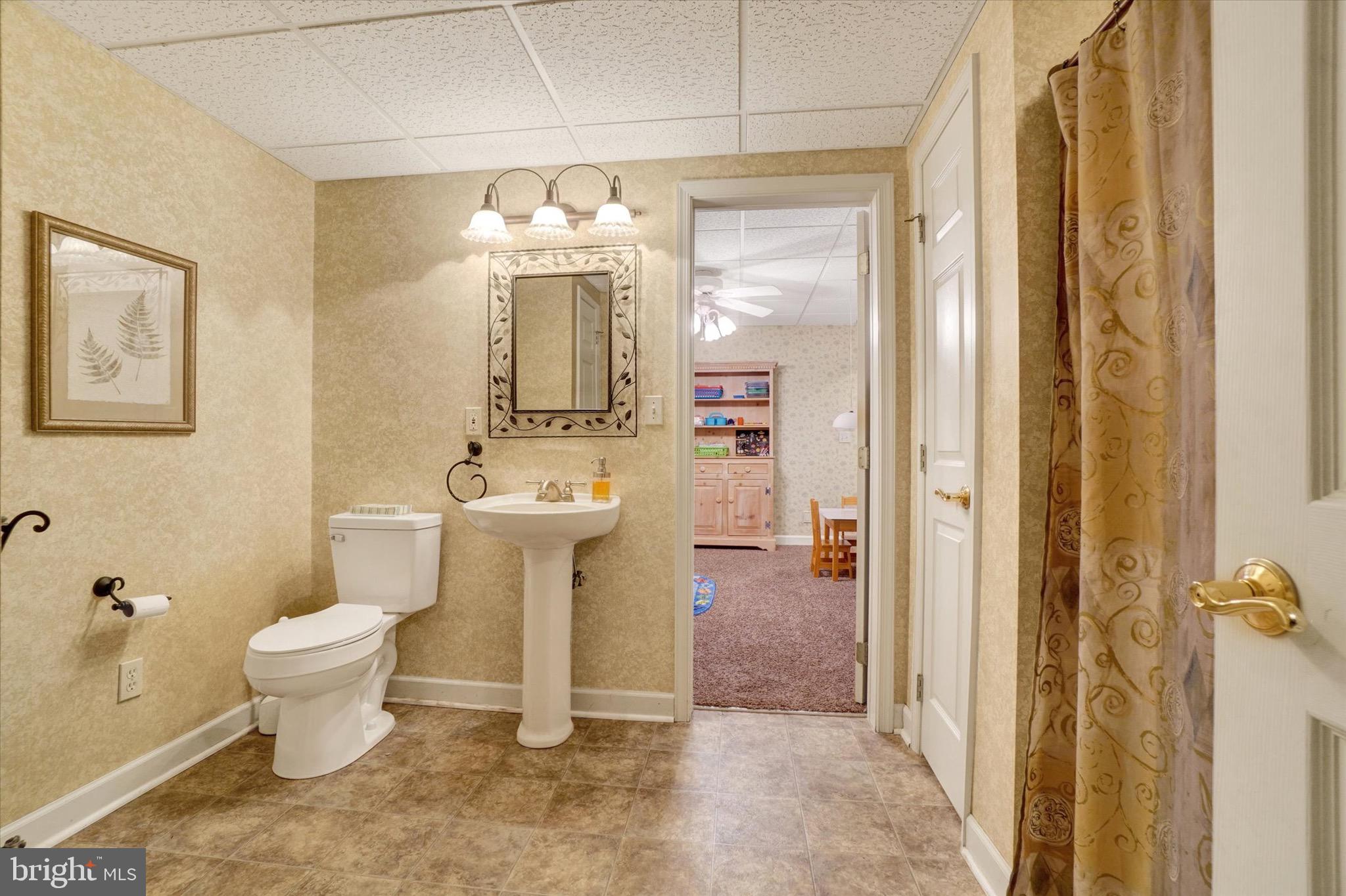 SENTRY WOODS - Residential