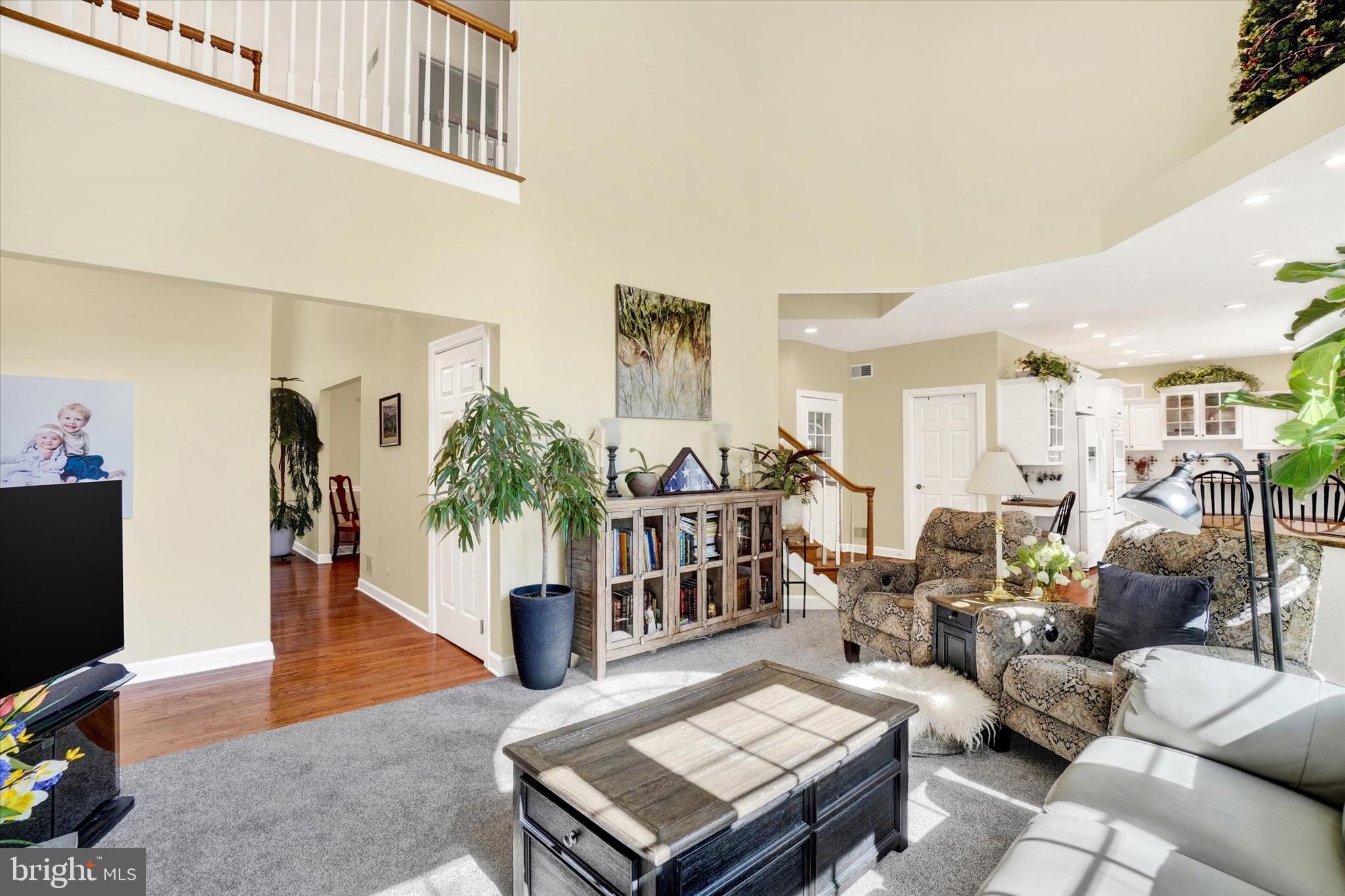 SENTRY WOODS - Residential