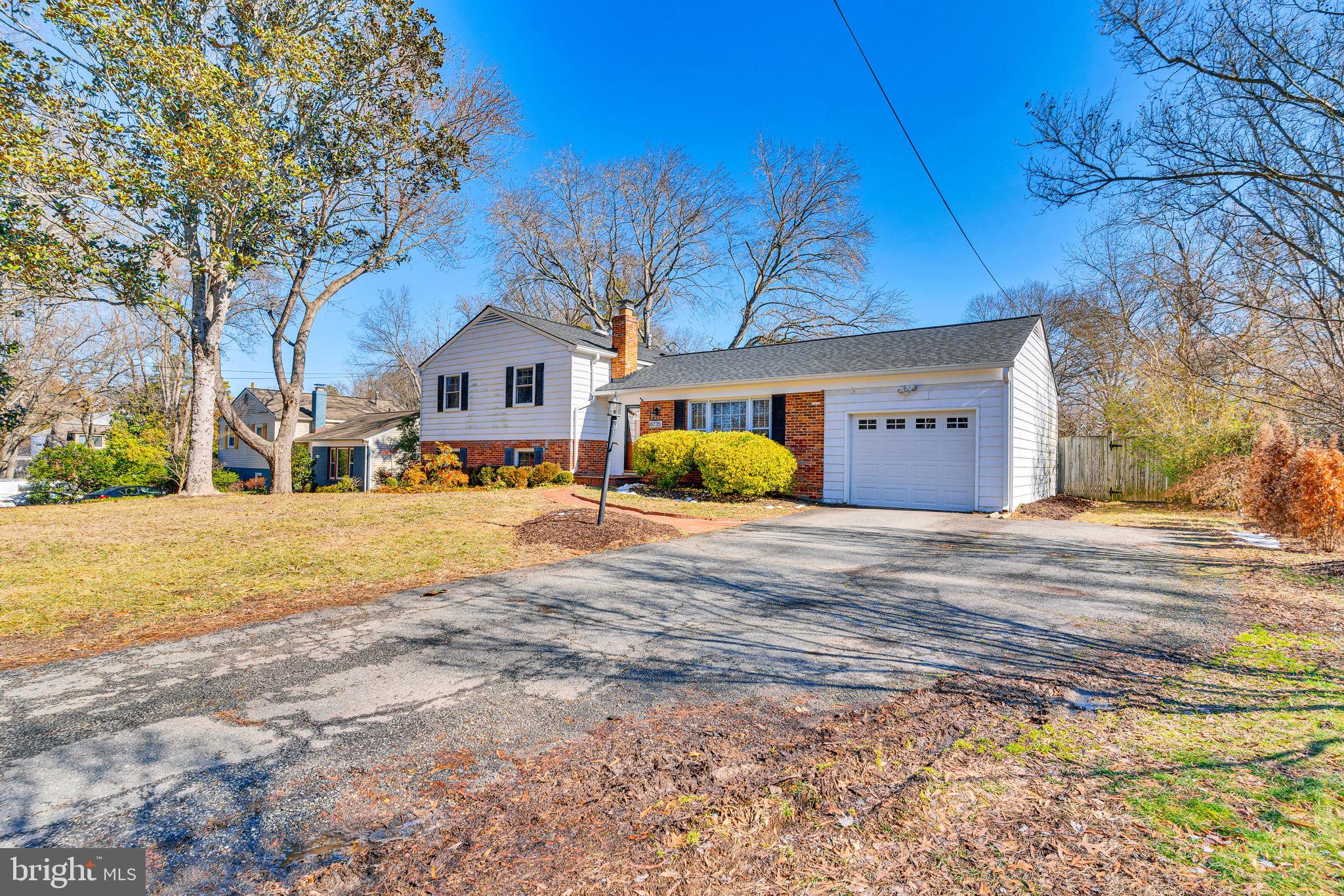 PLYMOUTH HAVEN - Residential Lease