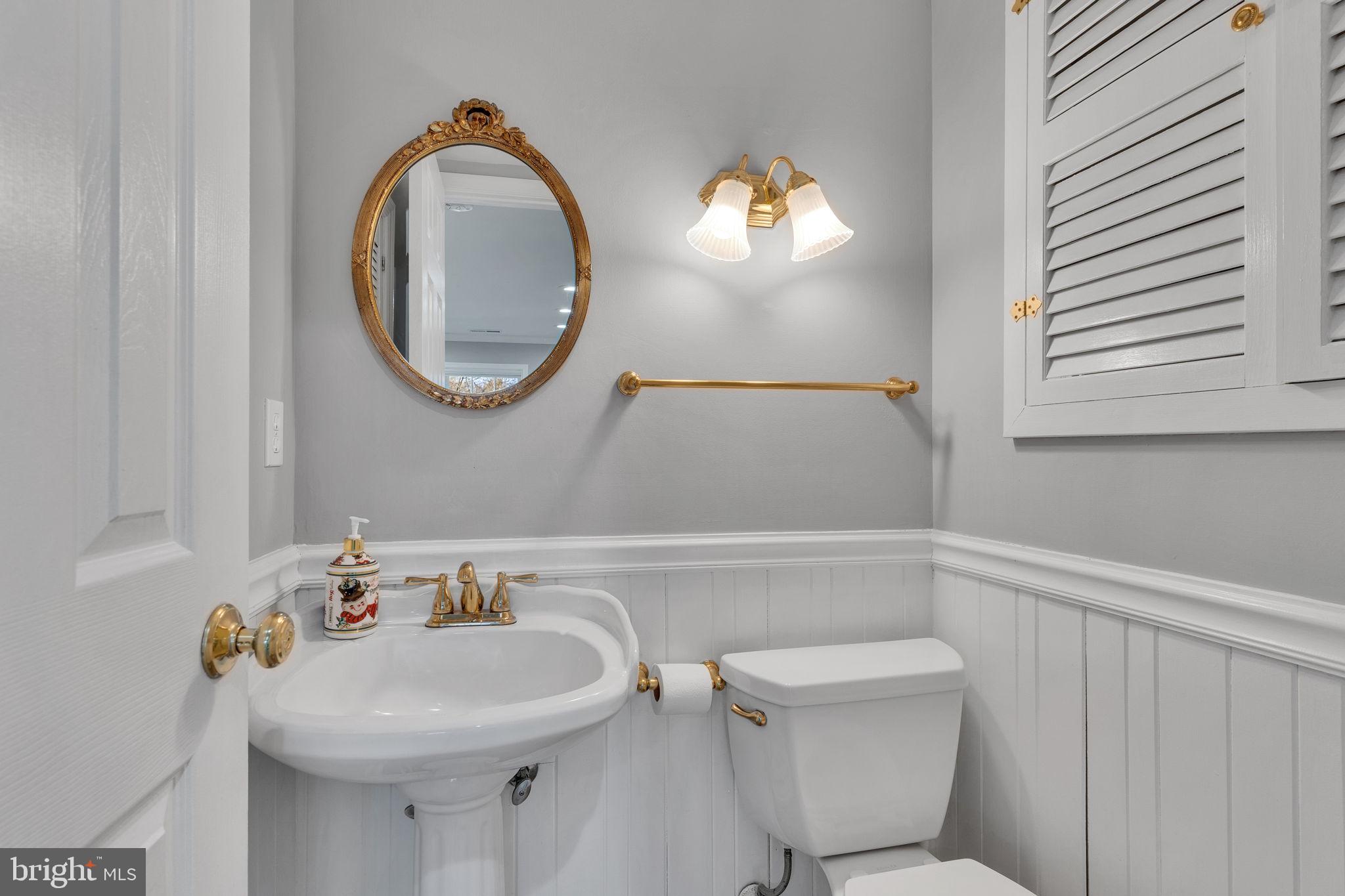 PLYMOUTH HAVEN - Residential Lease