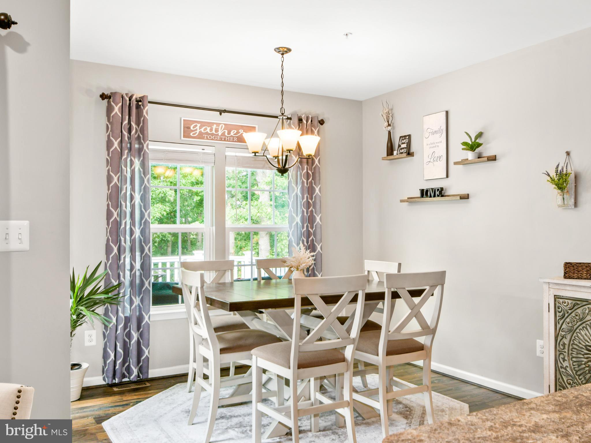 HOLLY RIDGE - Residential