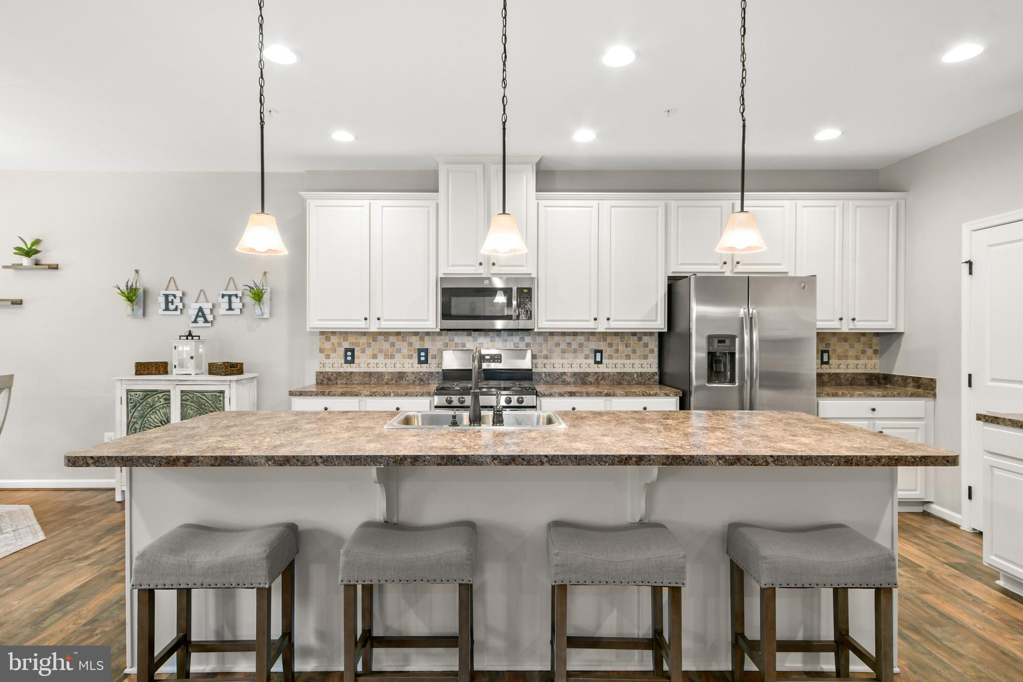 HOLLY RIDGE - Residential