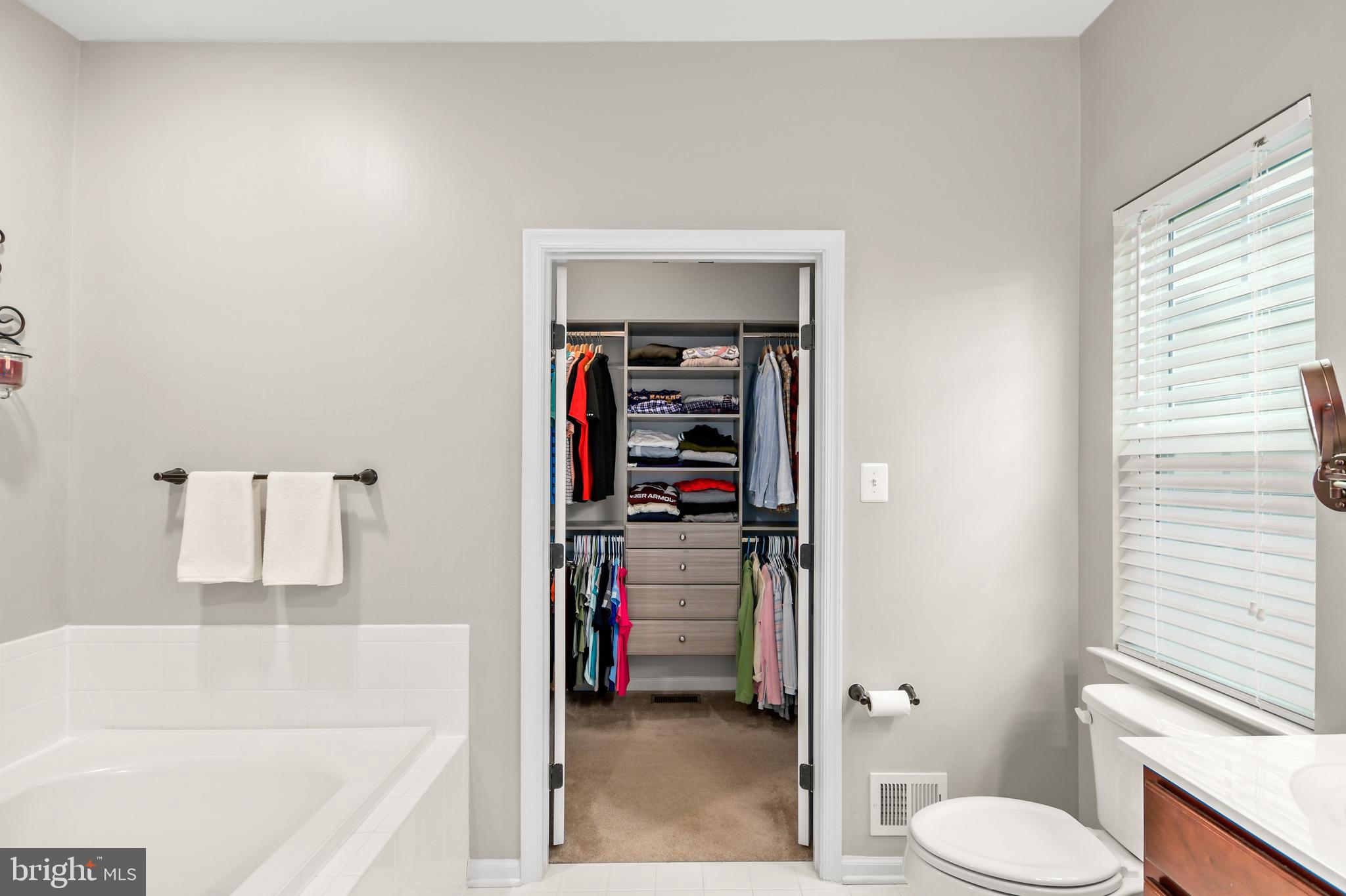 HOLLY RIDGE - Residential