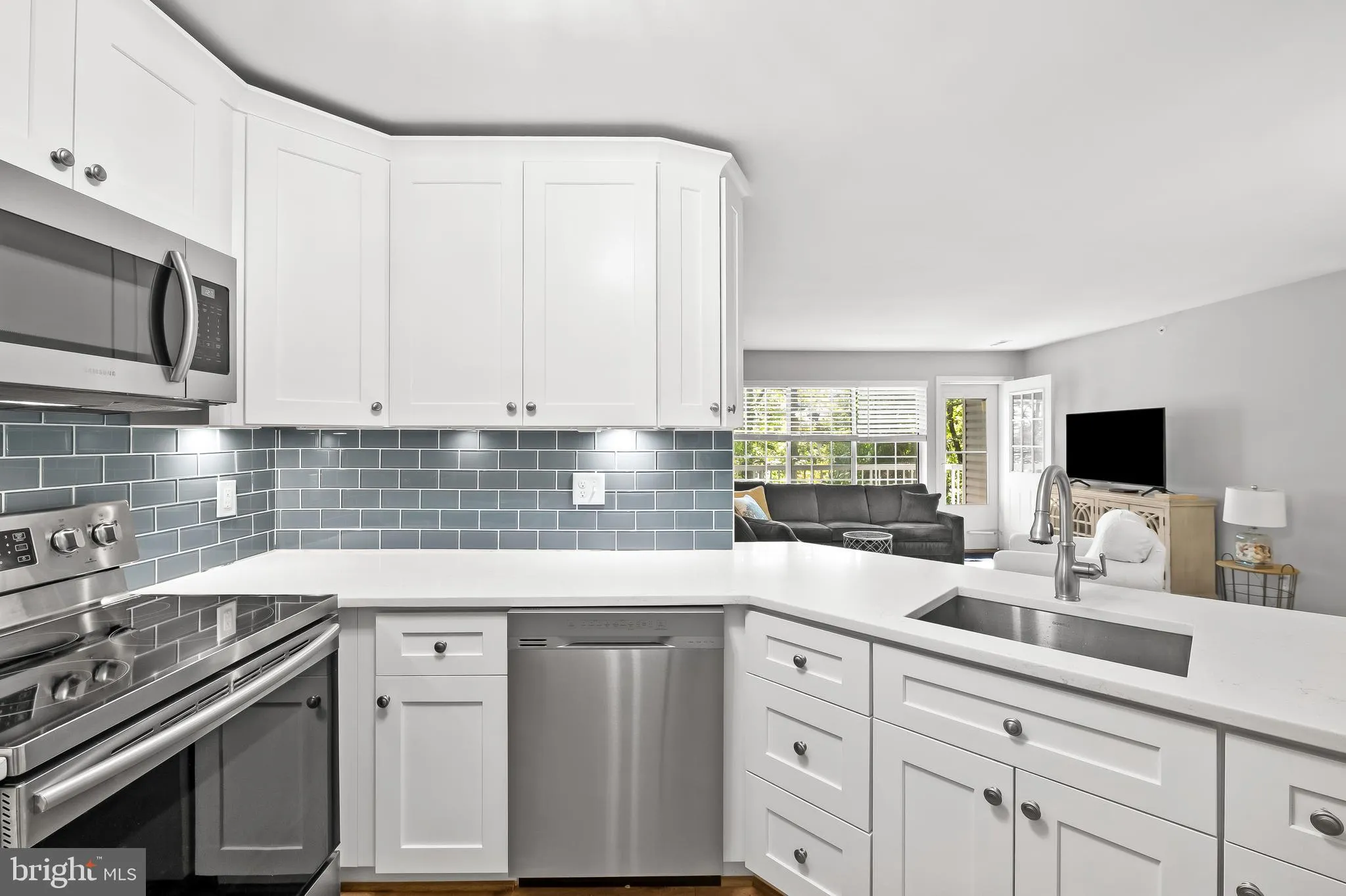 Lutherville Timonium, Maryland 21093, United States, 2 Bedrooms Bedrooms, ,2 BathroomsBathrooms,Residential,Active,19310