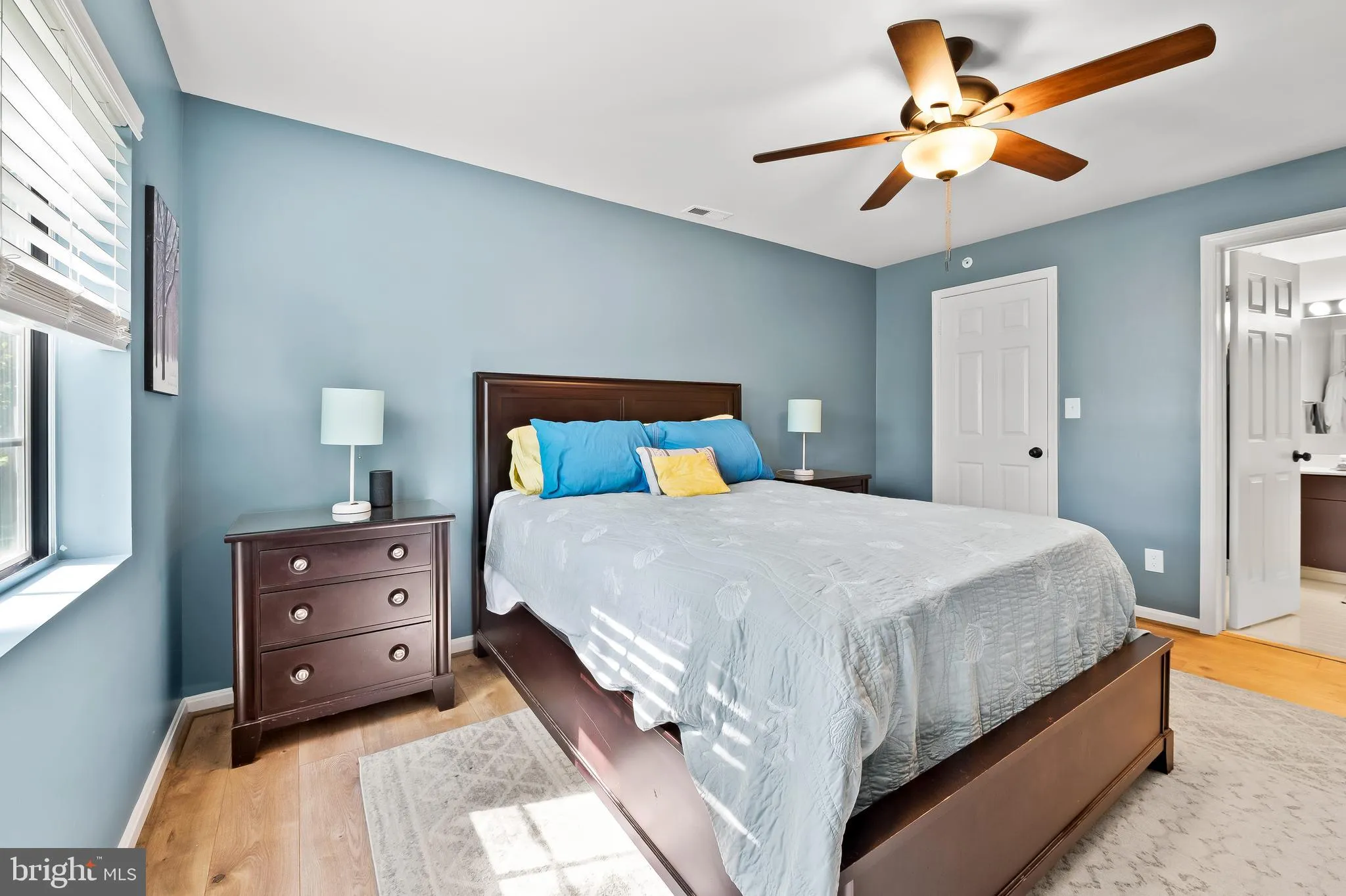 Lutherville Timonium, Maryland 21093, United States, 2 Bedrooms Bedrooms, ,2 BathroomsBathrooms,Residential,Active,19310