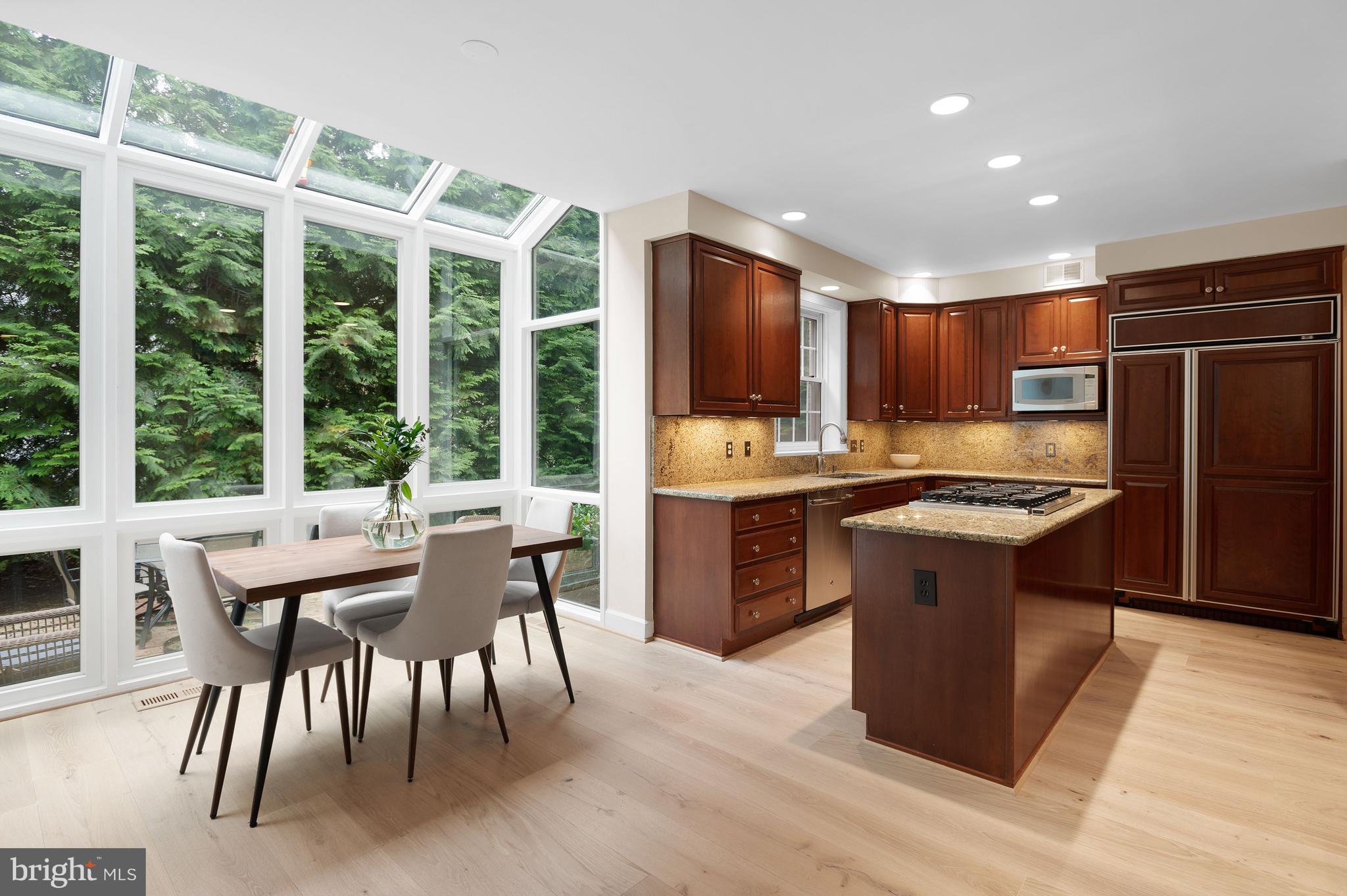 AVENEL - Residential