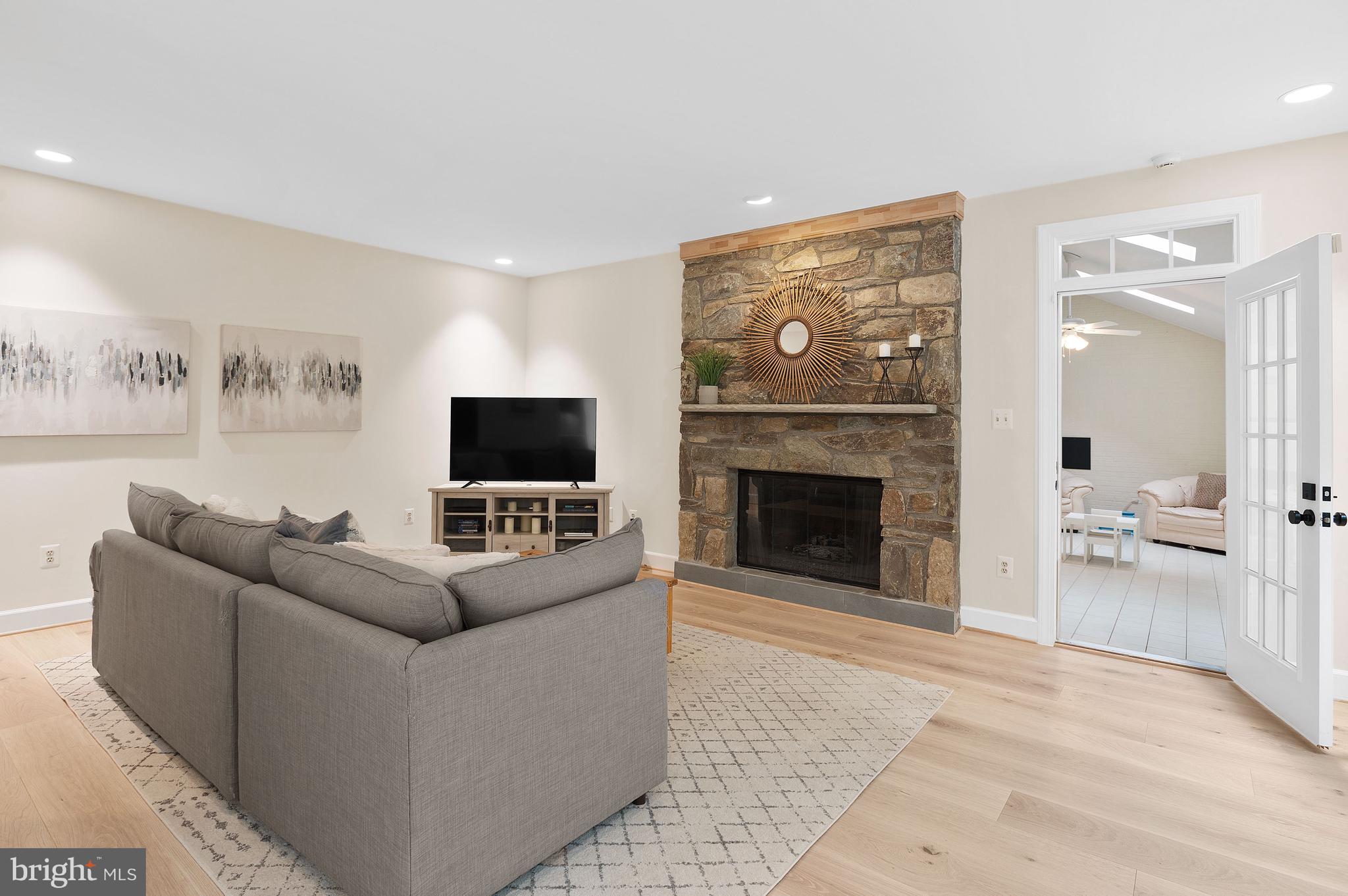 AVENEL - Residential