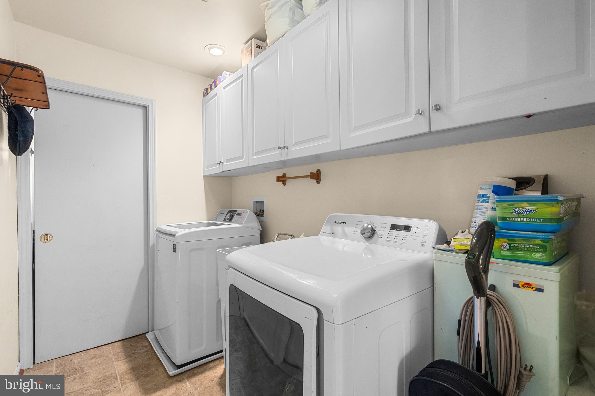 BLOOMS CROSSING - Residential