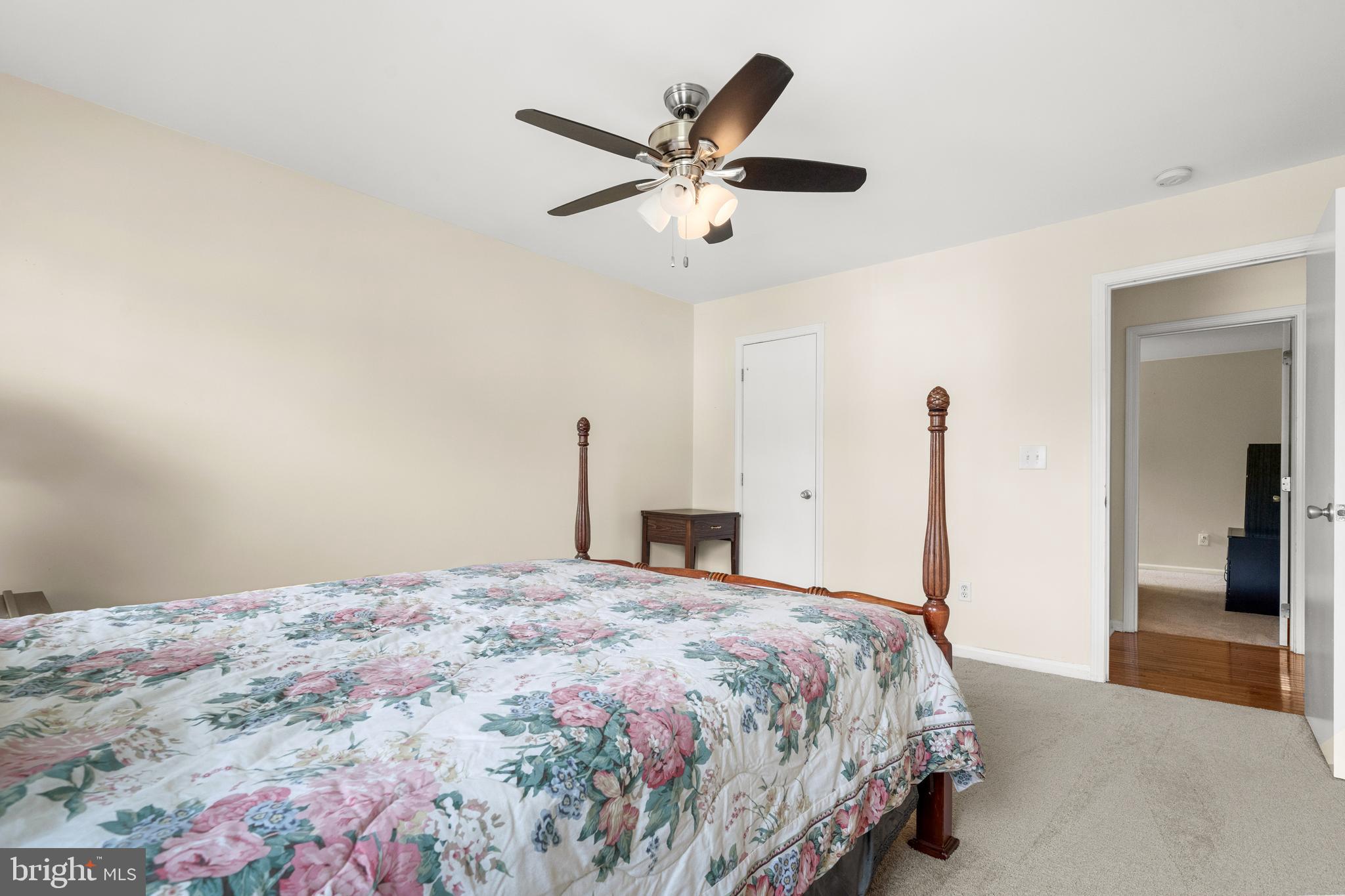 BLOOMS CROSSING - Residential