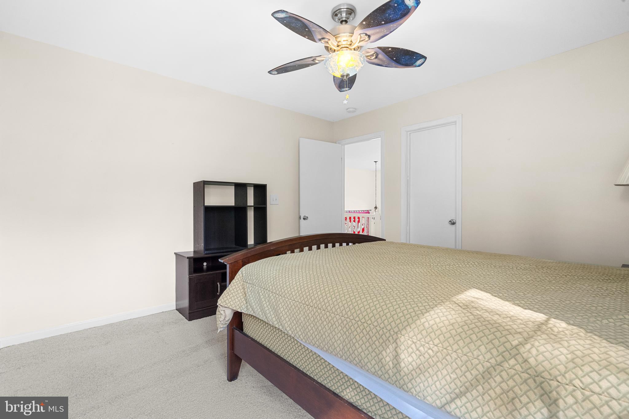 BLOOMS CROSSING - Residential