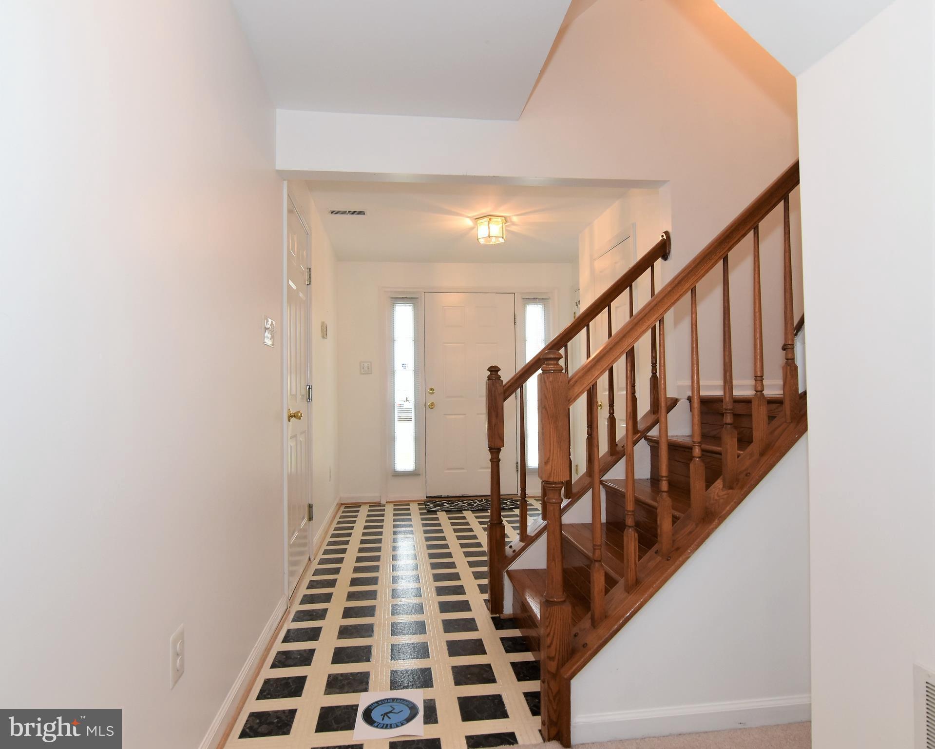 KINGSTOWNE - Residential Lease