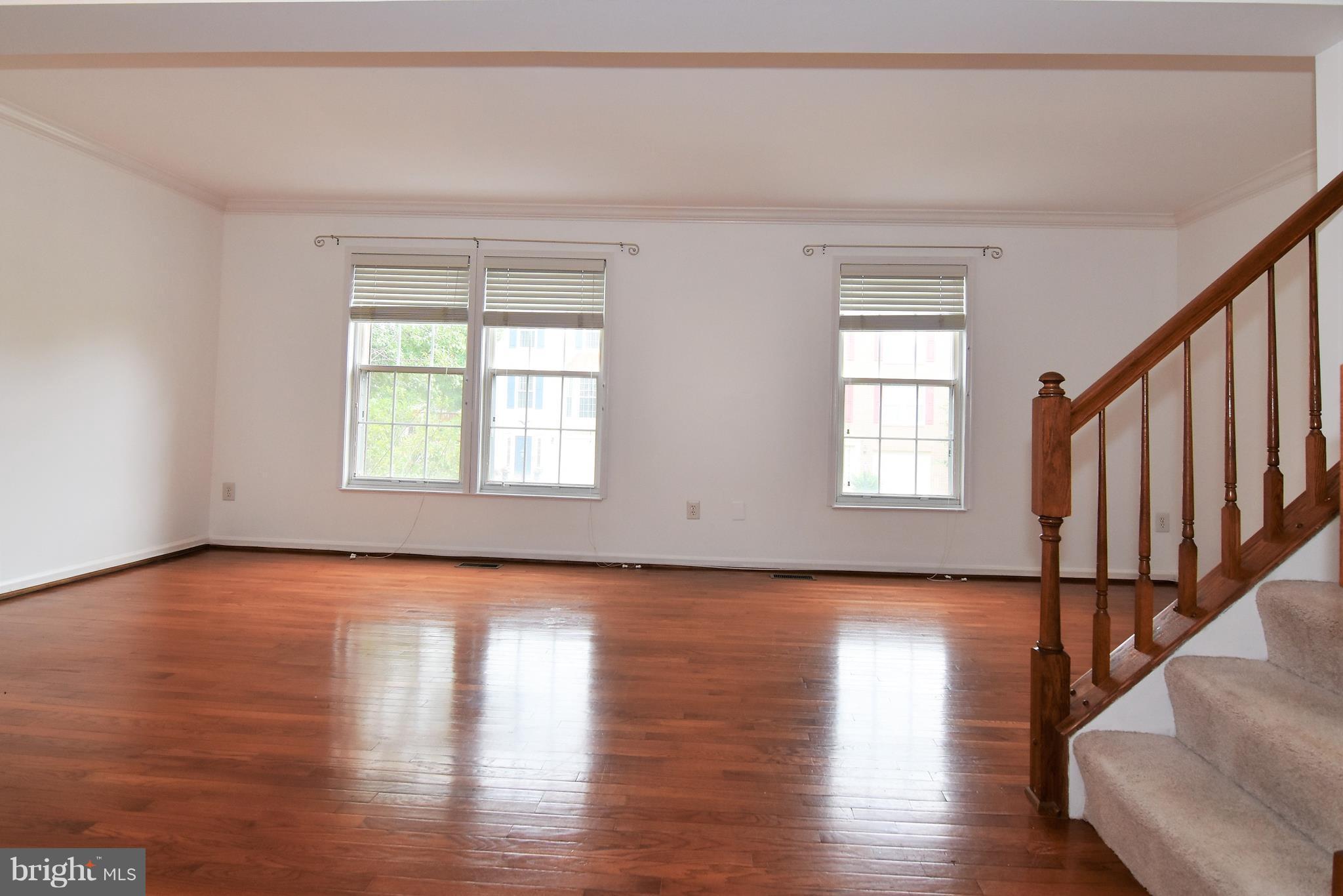 KINGSTOWNE - Residential Lease