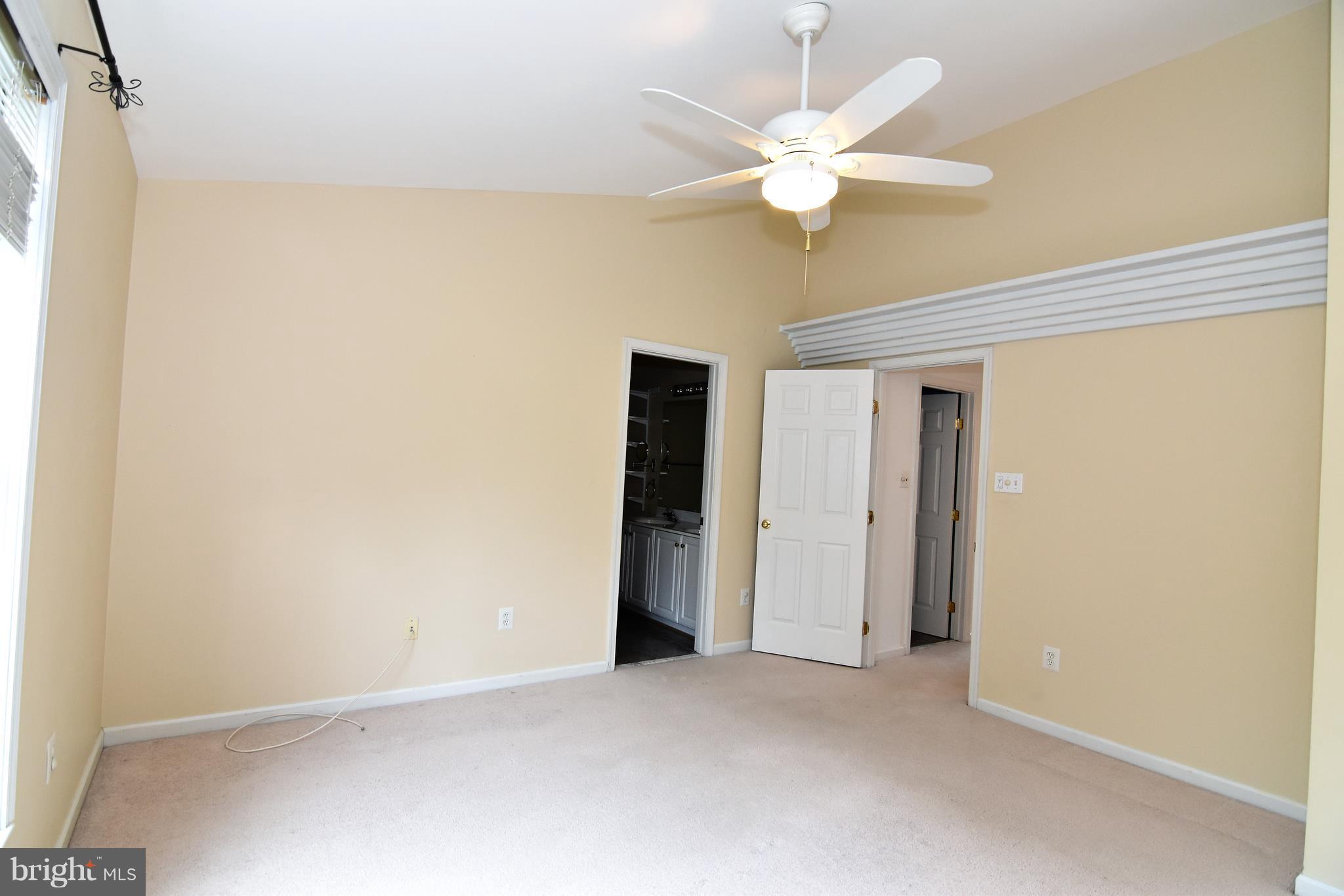 KINGSTOWNE - Residential Lease